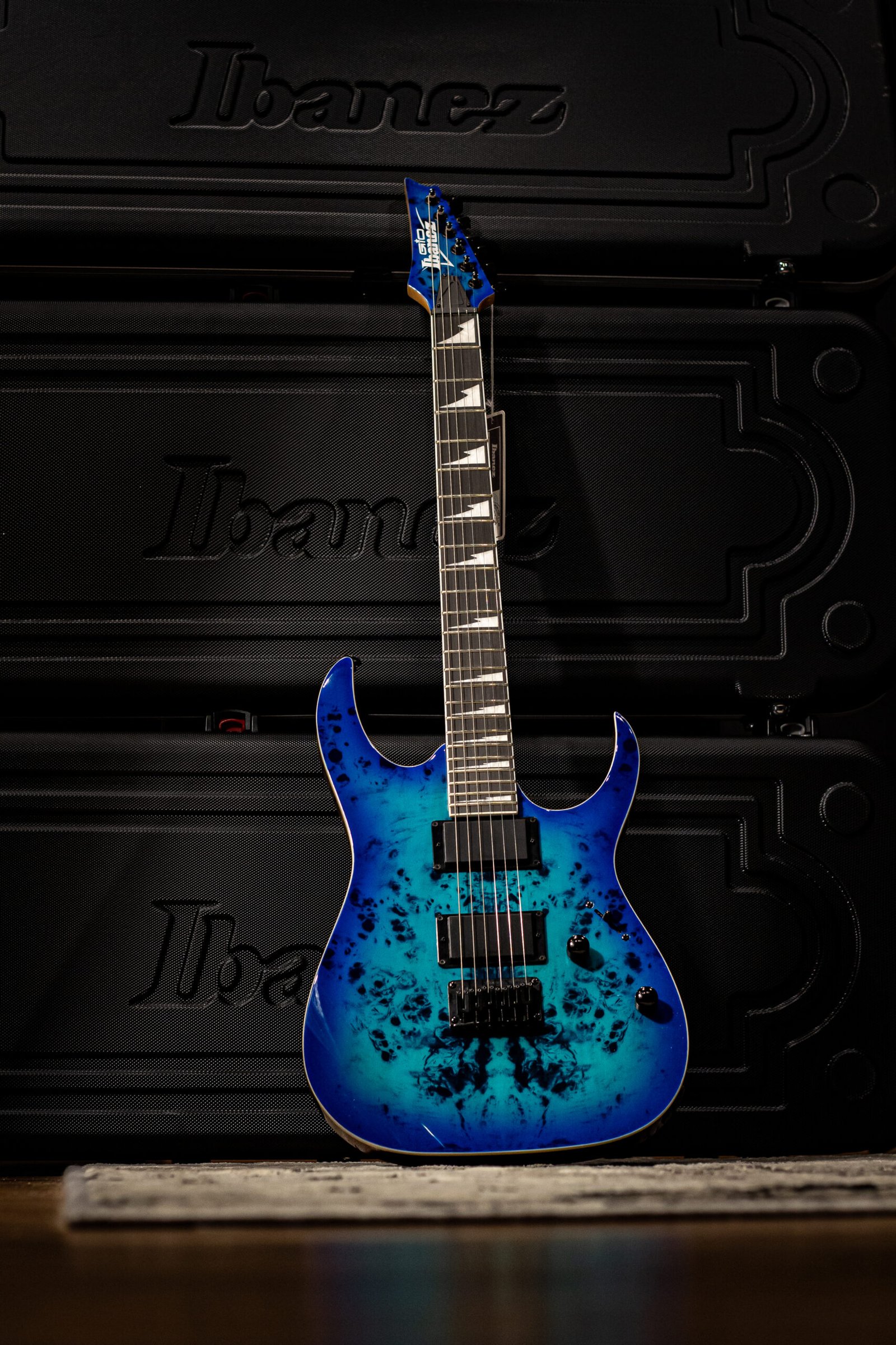 GUITARRA IBANEZS - RG GRGR221PA-AQB