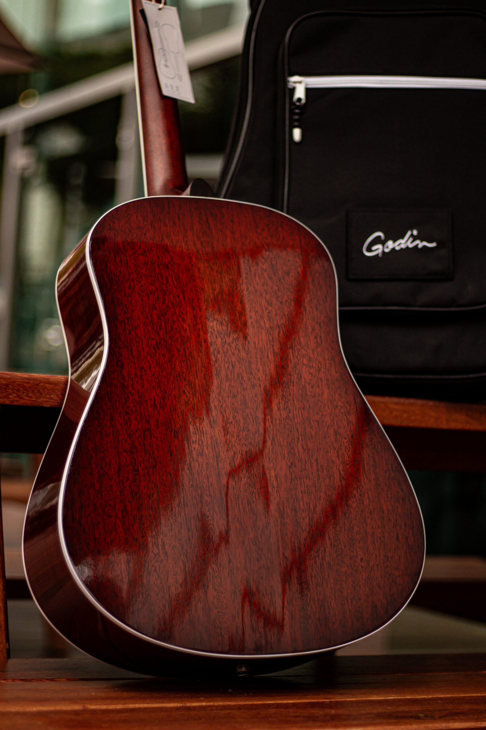 Godin Metropolis LTD Havana Burst HG EQ - Imagem 5