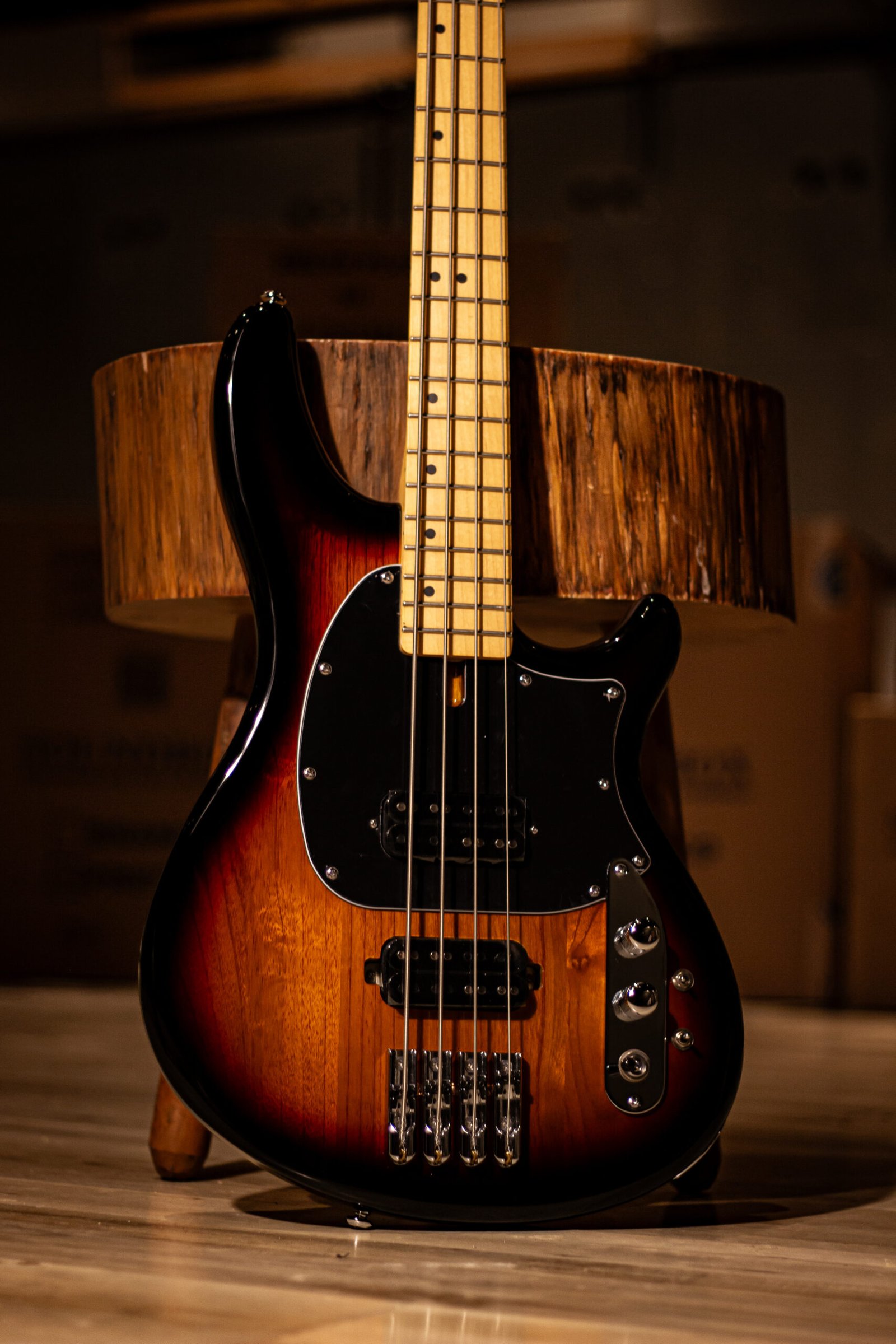 Contrabaixo Schecter CV - 4 4C Gloss 3 Tone Sunburst - Imagem 2