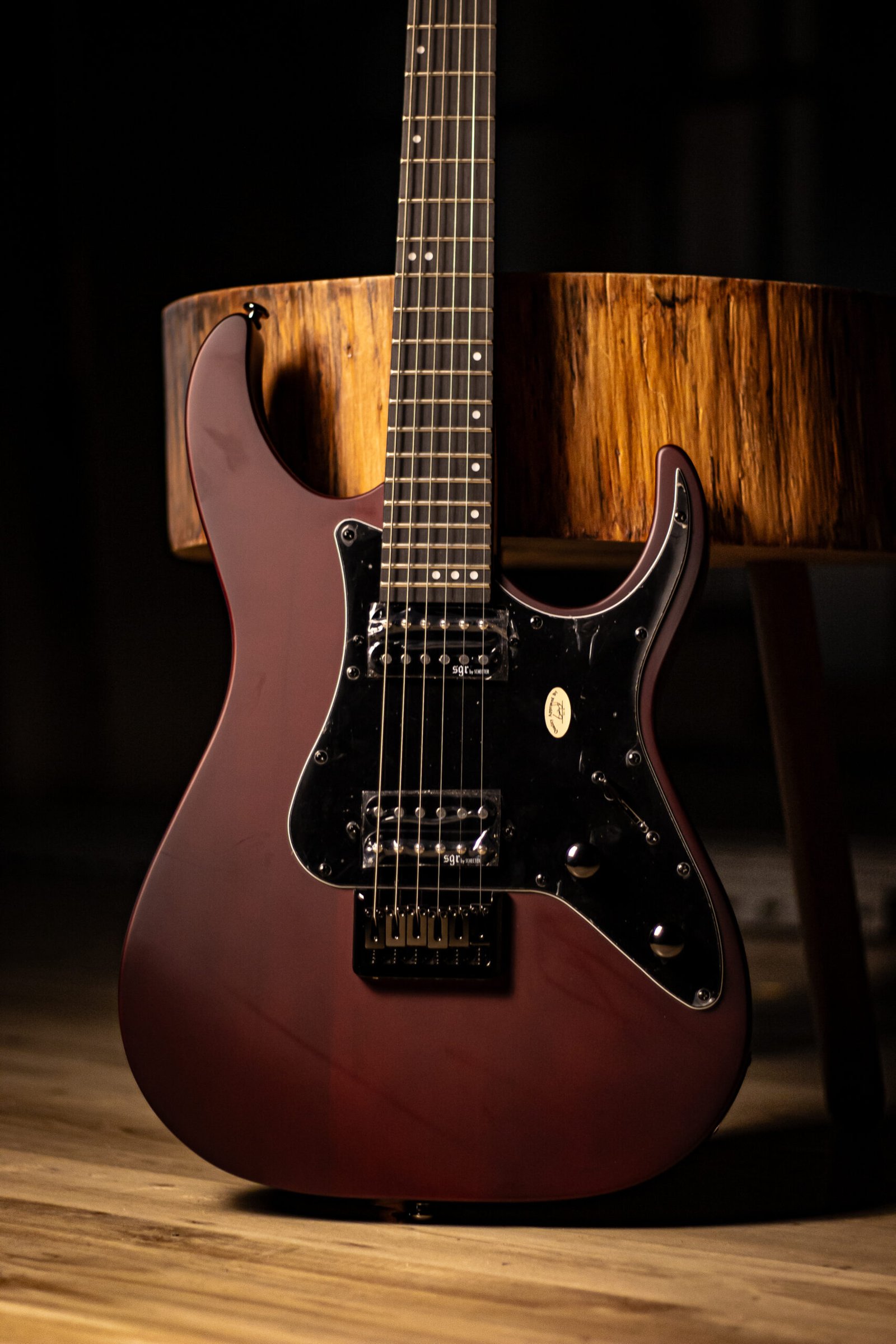GUITARRA SCHECTER - SGR BANSHEE WALNUT SATIN - Imagem 3