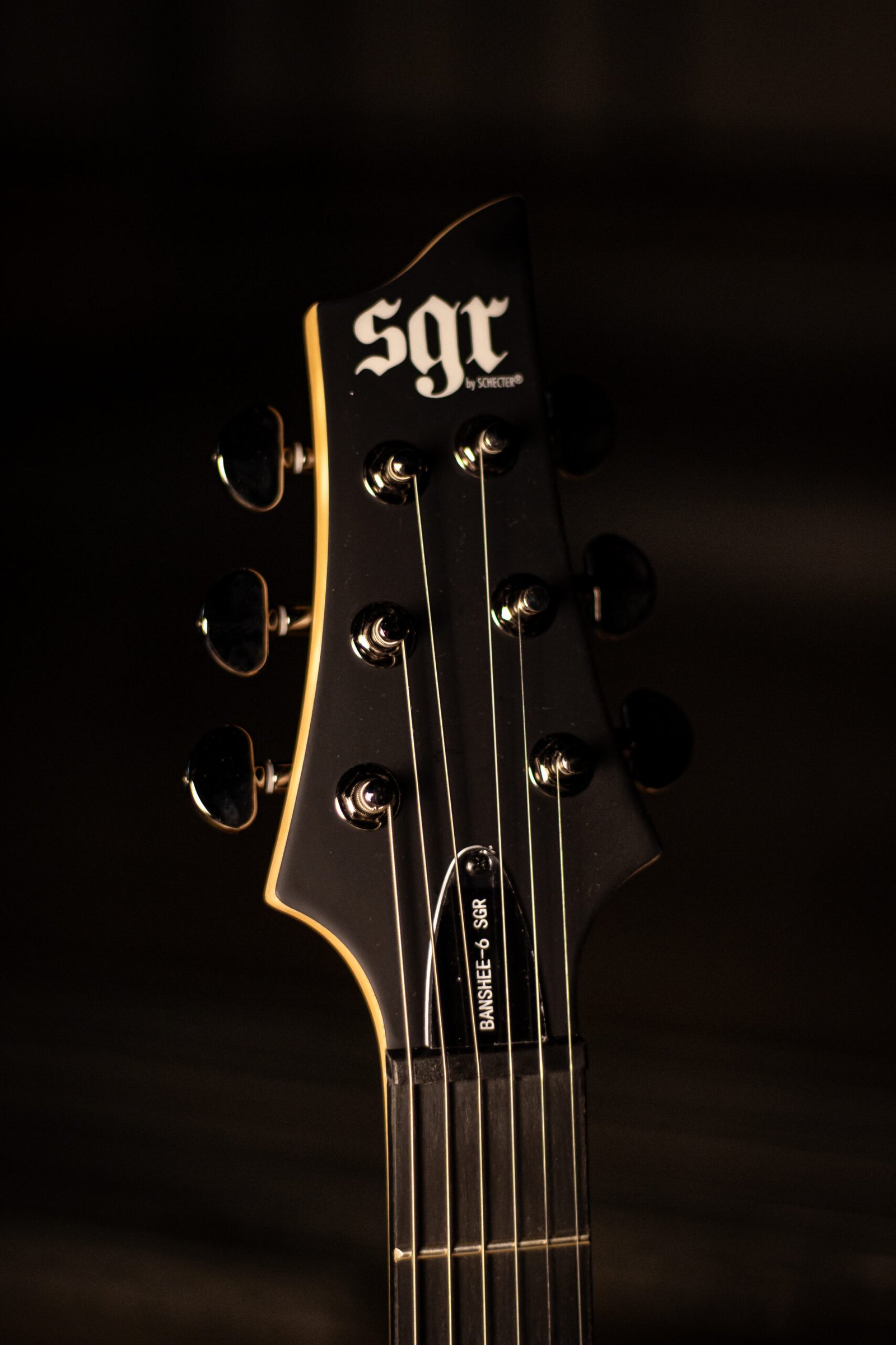 GUITARRA SCHECTER - SGR BANSHEE WALNUT SATIN - Imagem 5