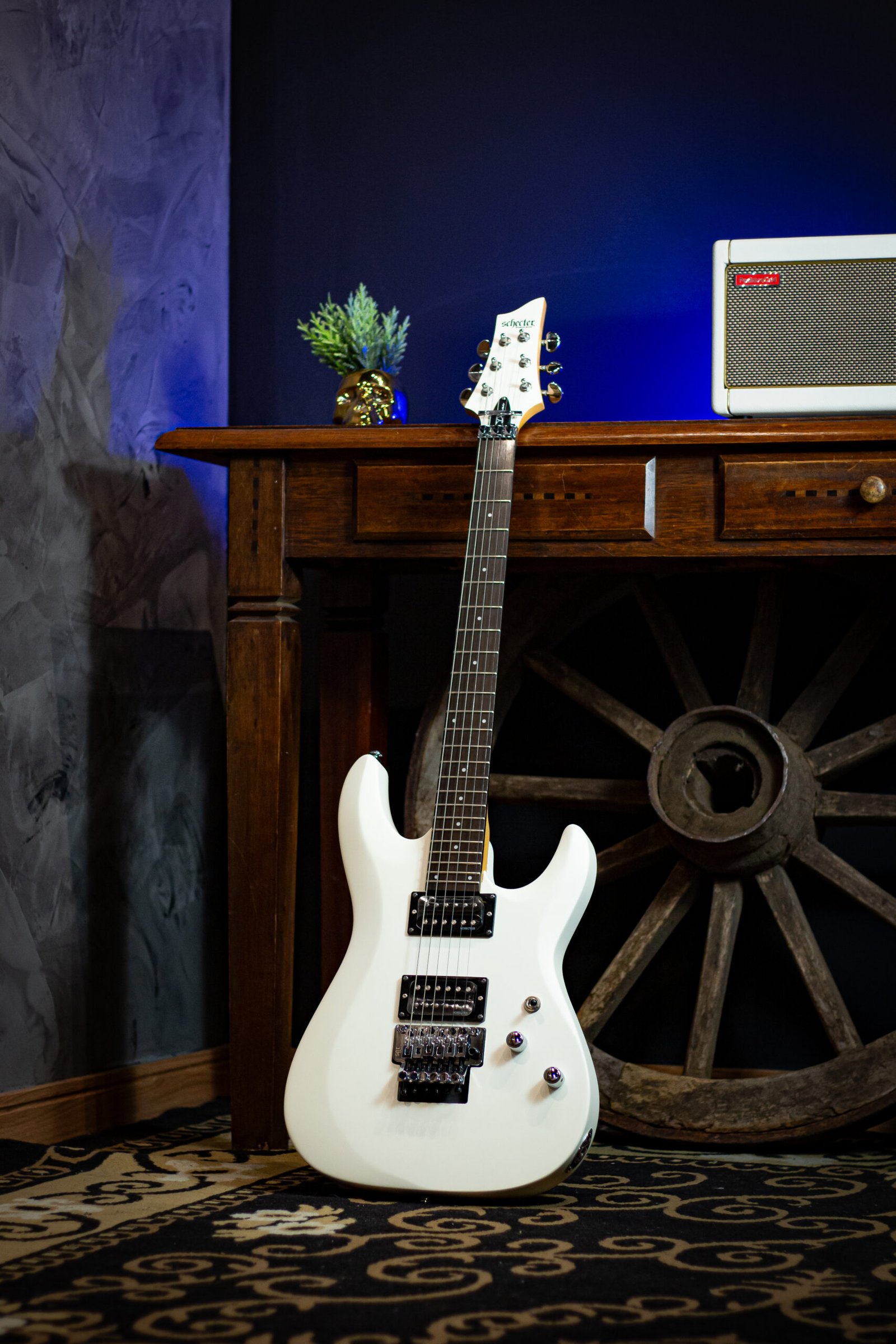 GUITARRA SCHECTER - C-6 FR DELUXE SATIN WHITE #435 IDN
