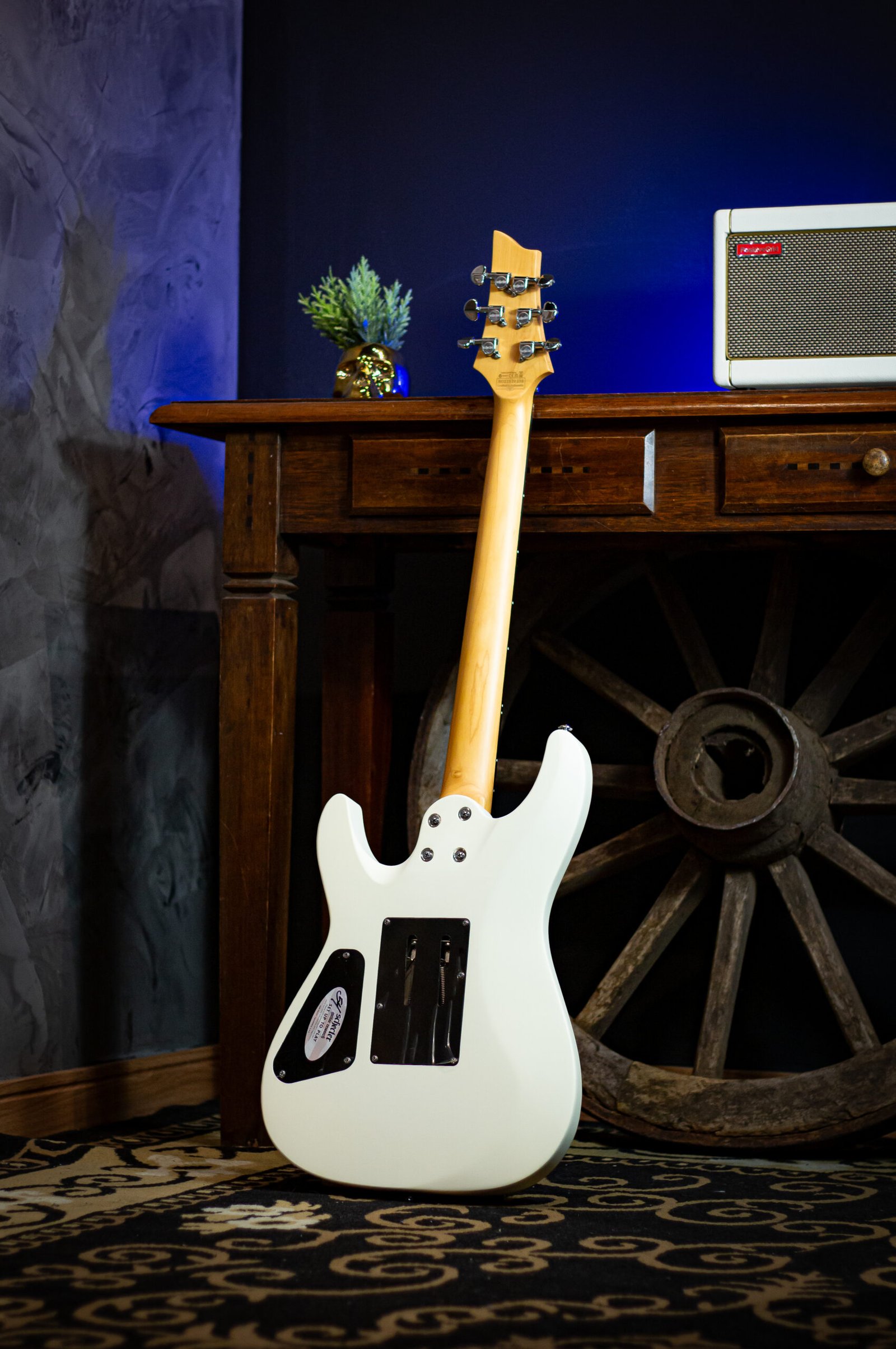 GUITARRA SCHECTER - C-6 FR DELUXE SATIN WHITE #435 IDN - Imagem 6