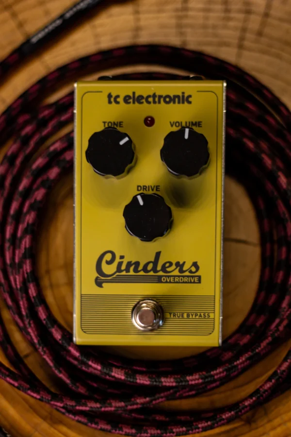 TC ELETRONIC – Cinders Overdrive – Playtime Instrumentos Musicais