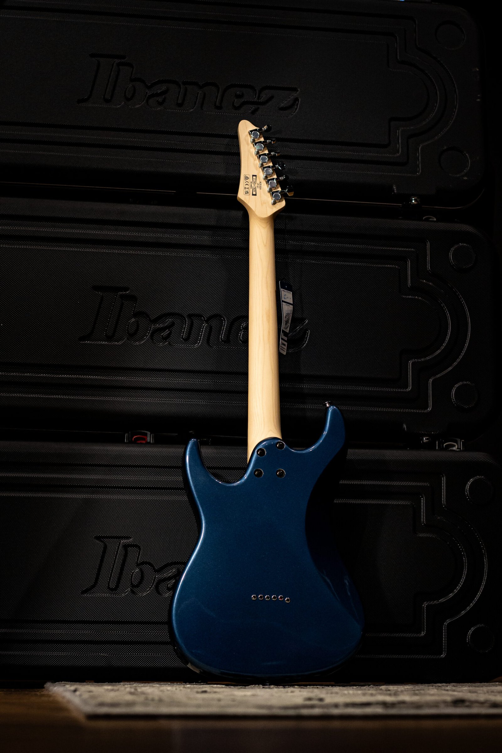 GUITARRA IBANEZ - AZES31 AOC - Imagem 4