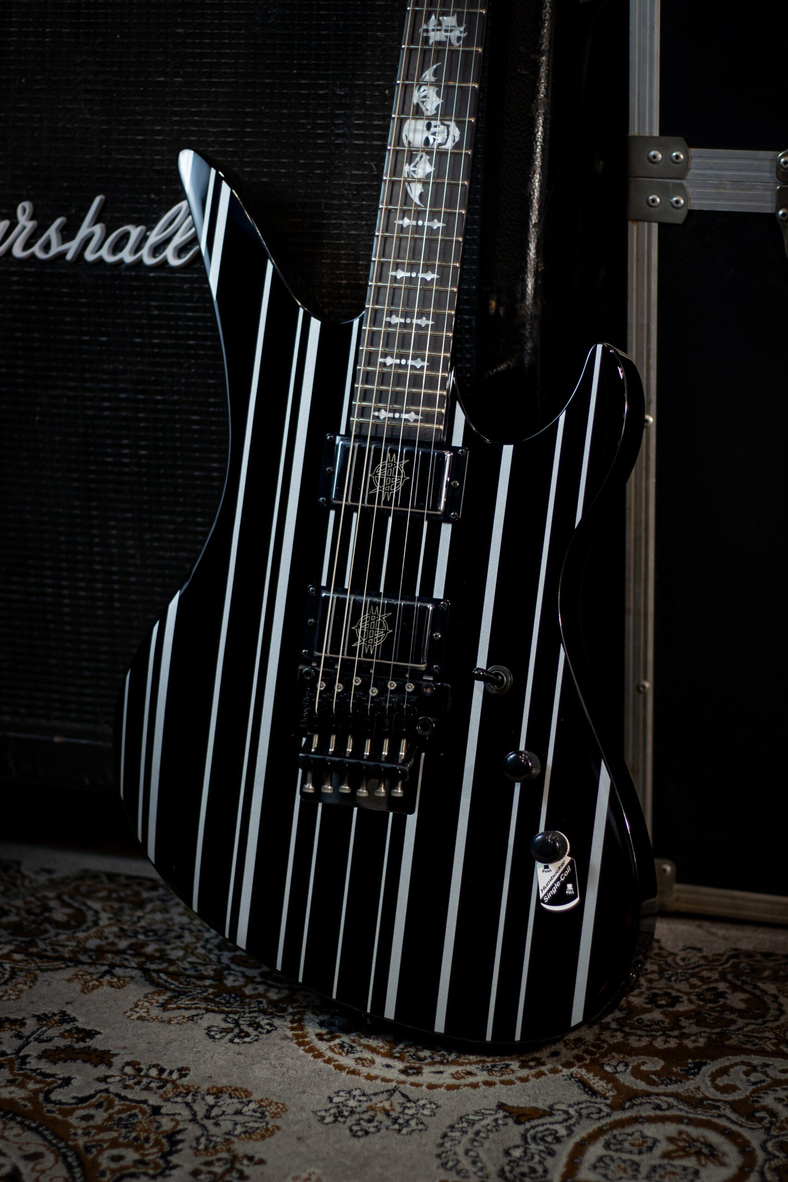 GUITARRA SCHECTER - SYNYSTER CUSTOM - GBSPS #1740 KOR - Imagem 2