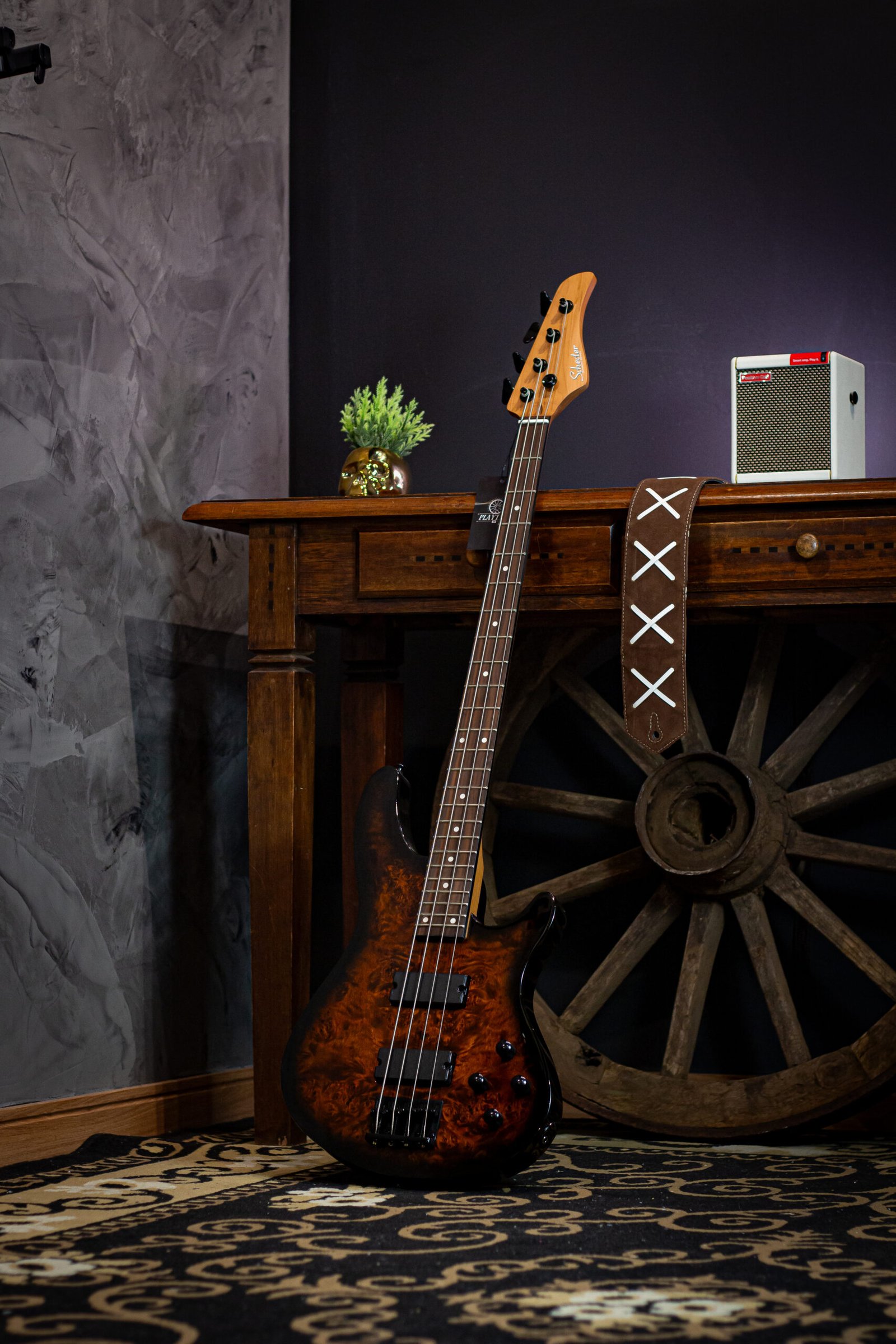 Contrabaixo Schecter C-4 Standard Tobacco Burl - Imagem 5