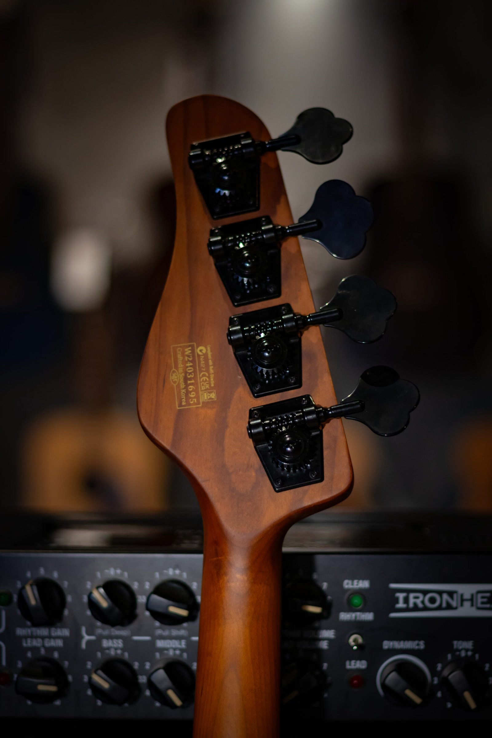 Contrabaixo Schecter Model-T 4 Exotic Natural Satin - Imagem 5