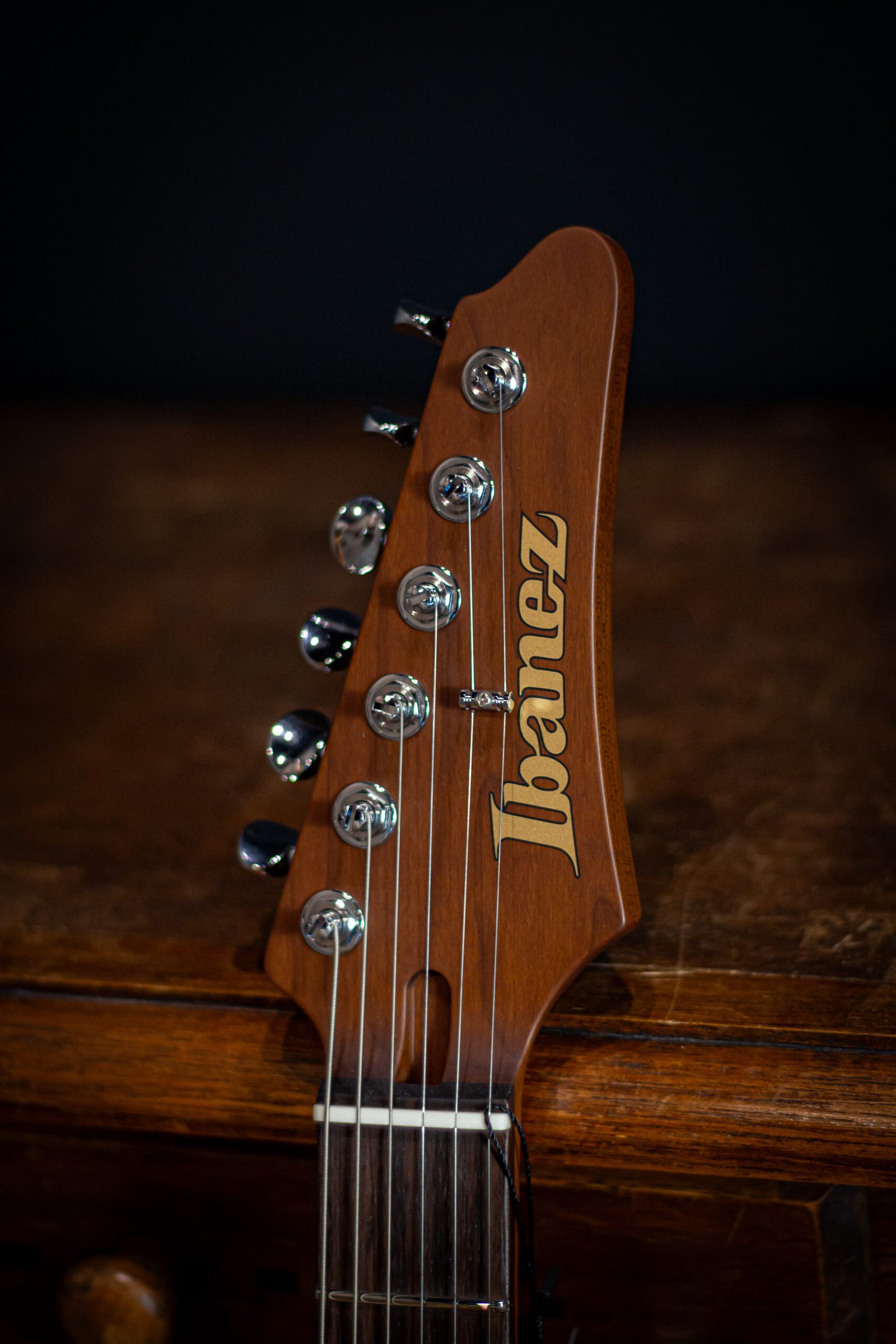 IBANEZ PRESTIGE - AZ2204N AWD - Imagem 4