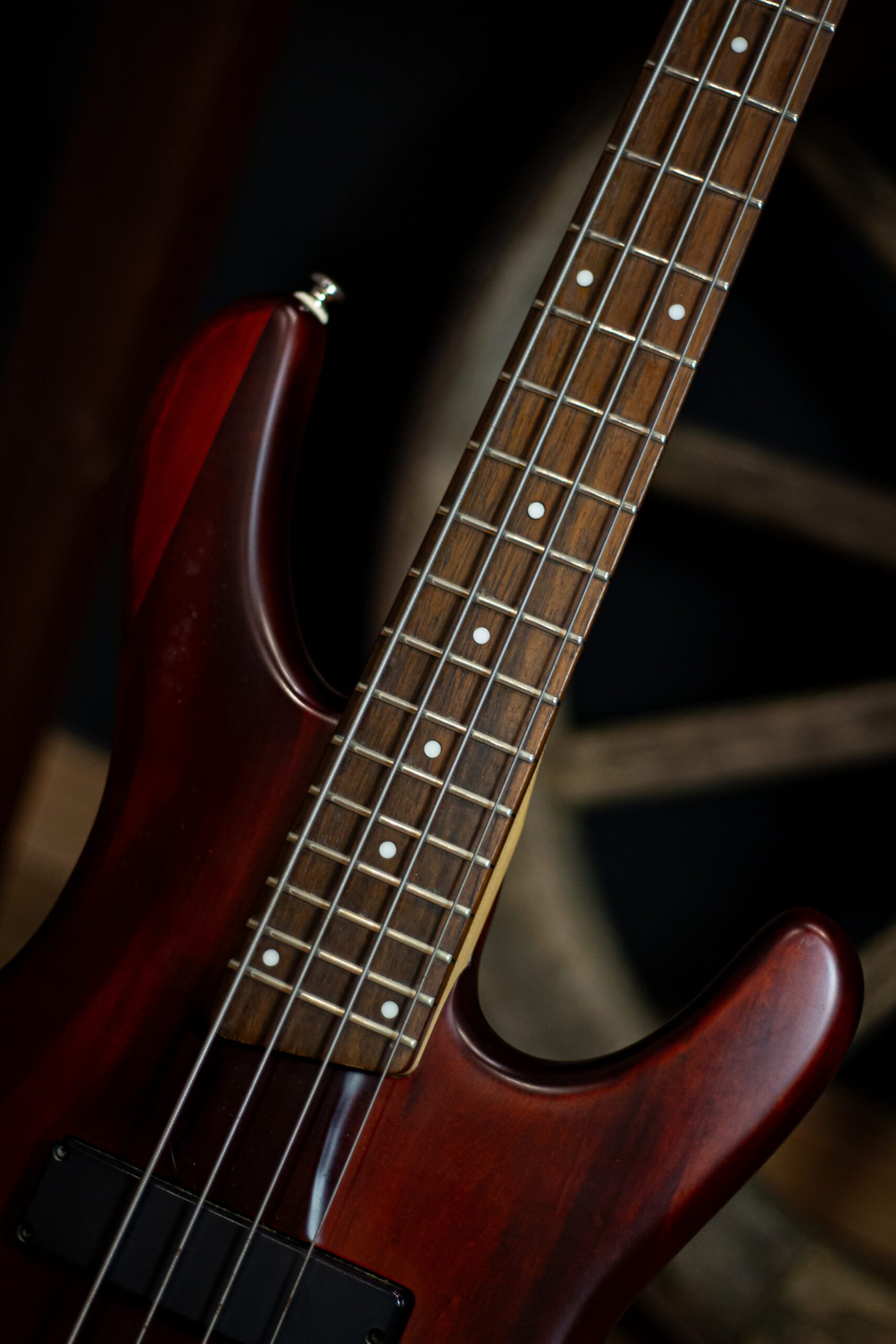 Contrabaixo Ibanez Ergodyne EDB 400 - 4C - Seminovo - Imagem 3