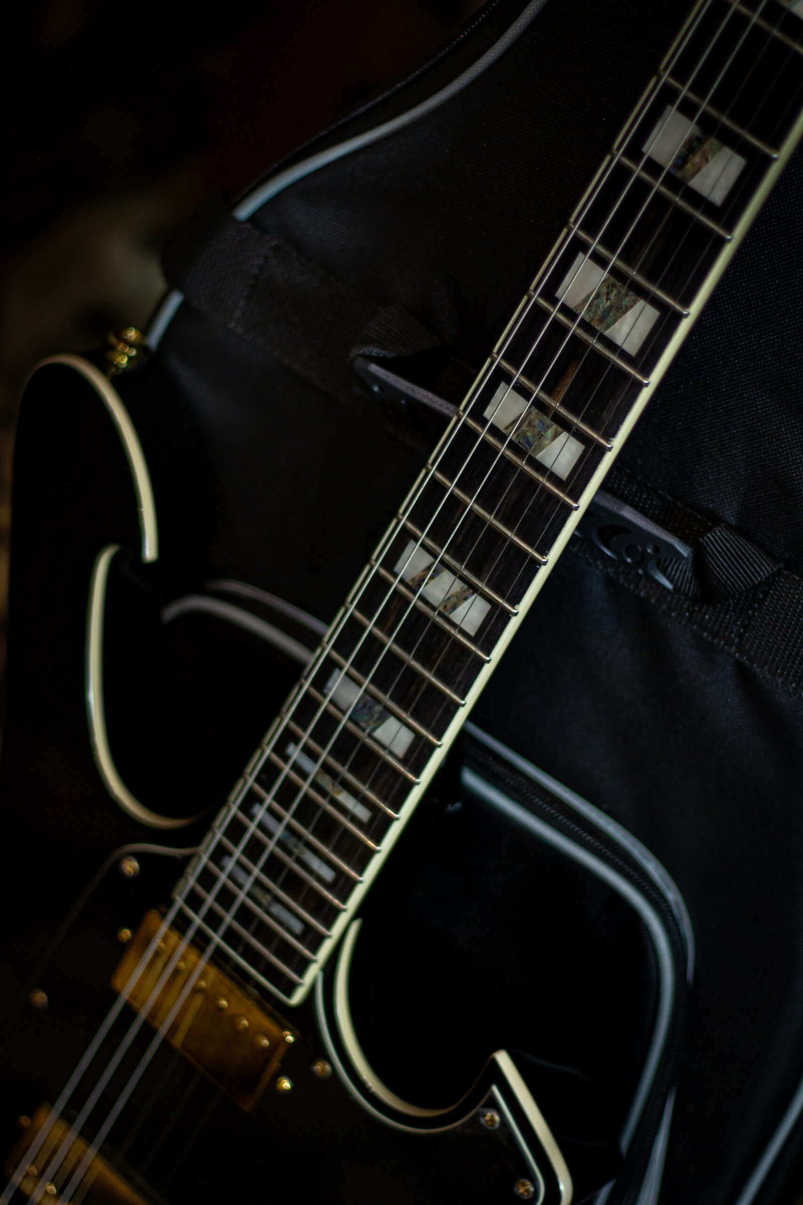 Ibanez FRM350 - BK - Signature Paul Gilbert - Imagem 3