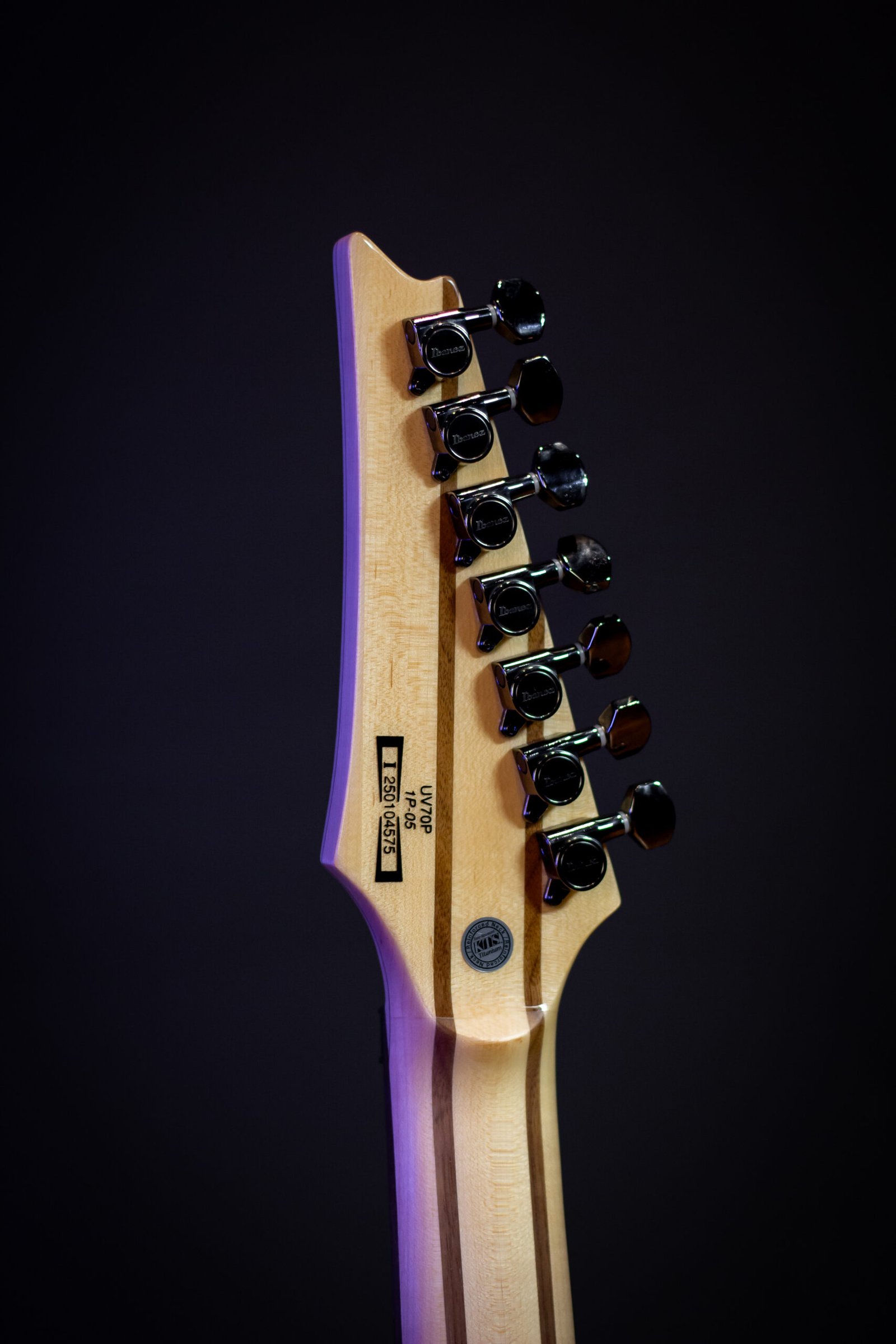 GUITARRA IBANEZ - 7C STEVE VAI UV70P-BK - Imagem 6