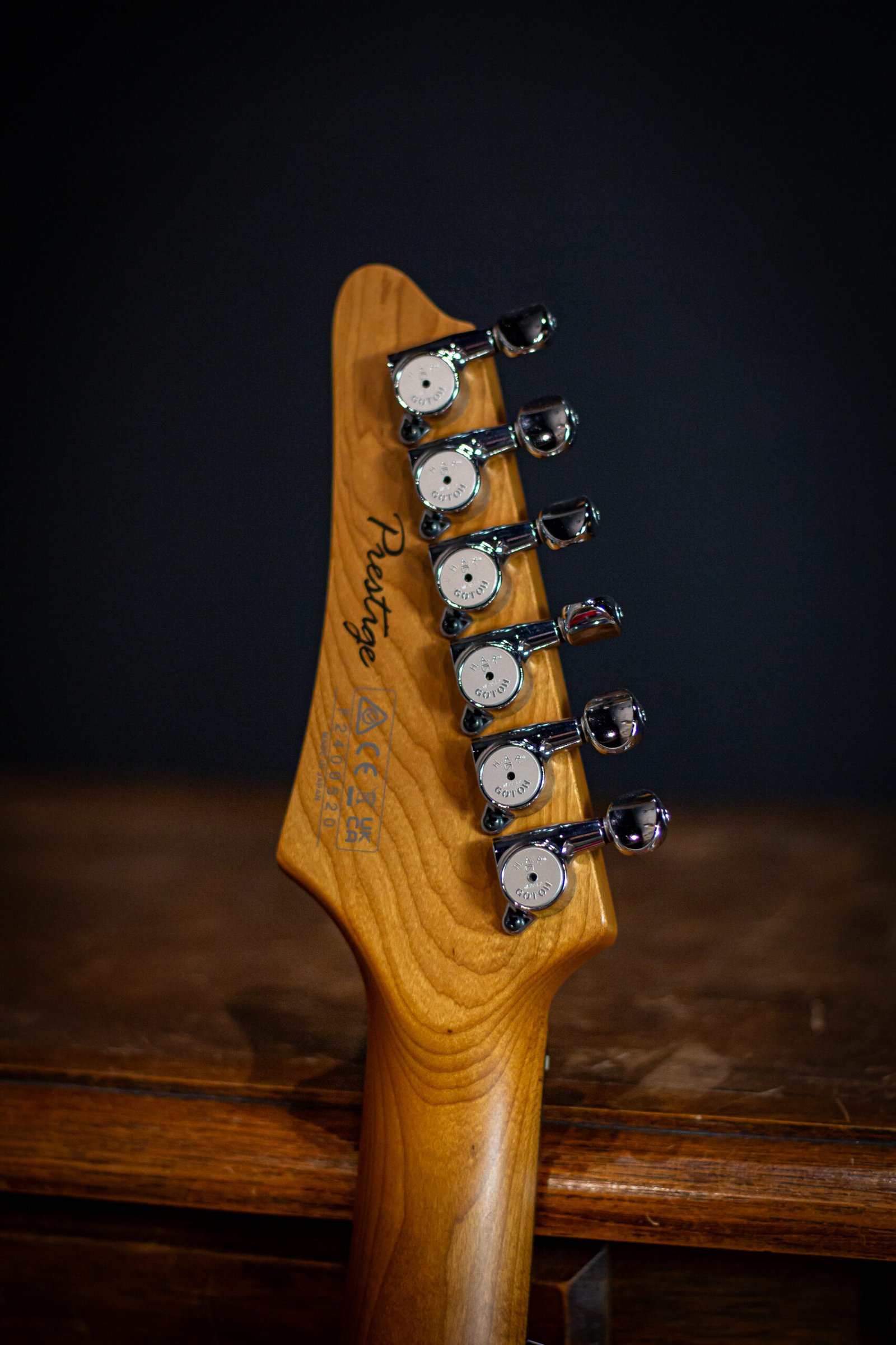GUITARRA IBANEZ - AZ AZ2204N-PBM - Imagem 6