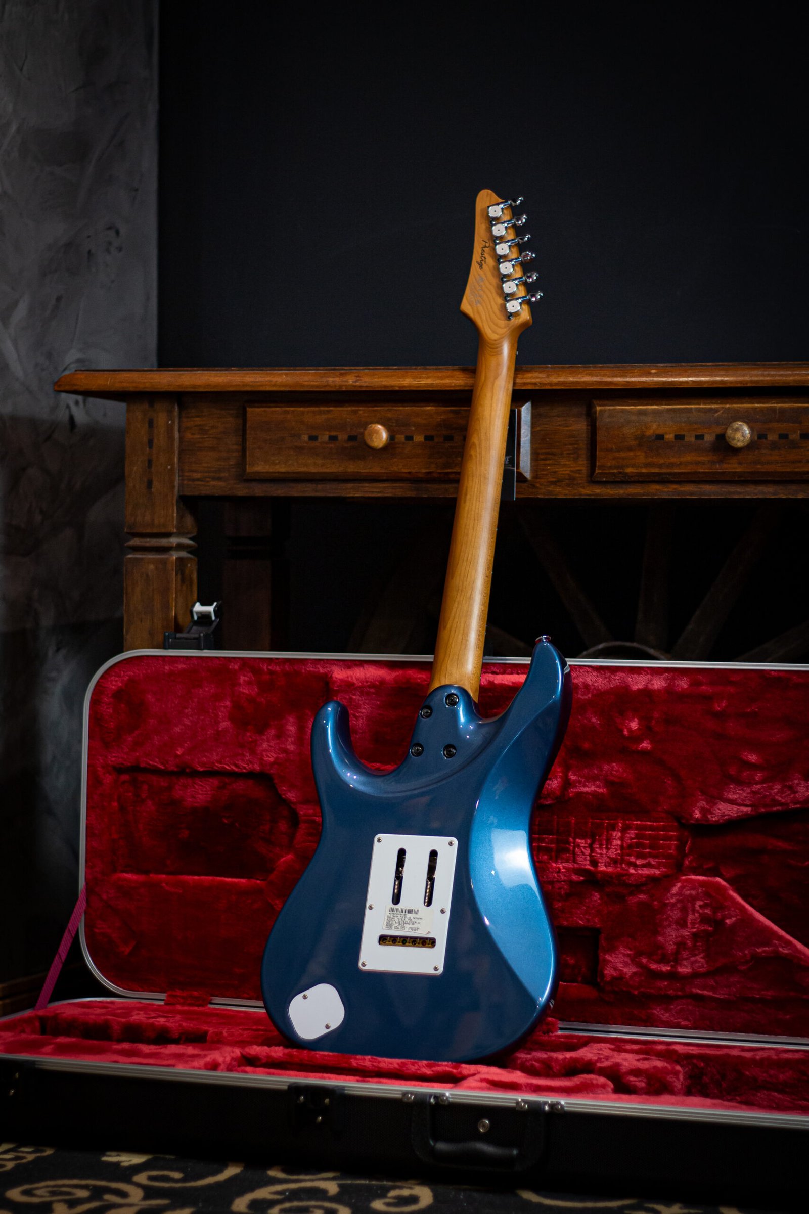 GUITARRA IBANEZ - AZ AZ2204N-PBM - Imagem 8