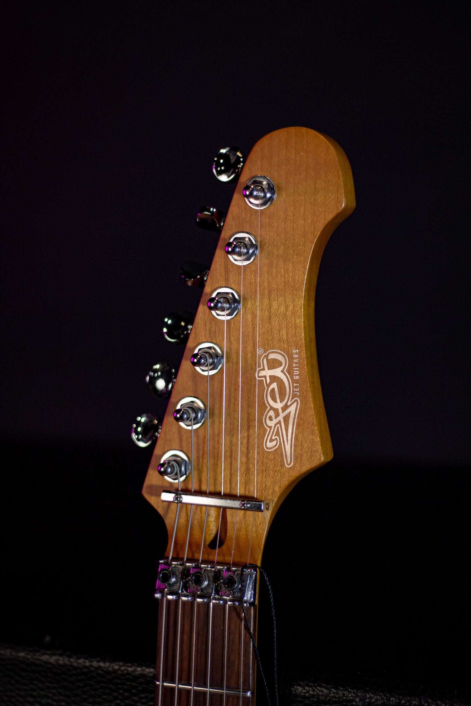 GUITARRA JET - JS-700 Copper HS - Basswood, Braco Roasted Maple, Ponte Wilkinson - Imagem 6
