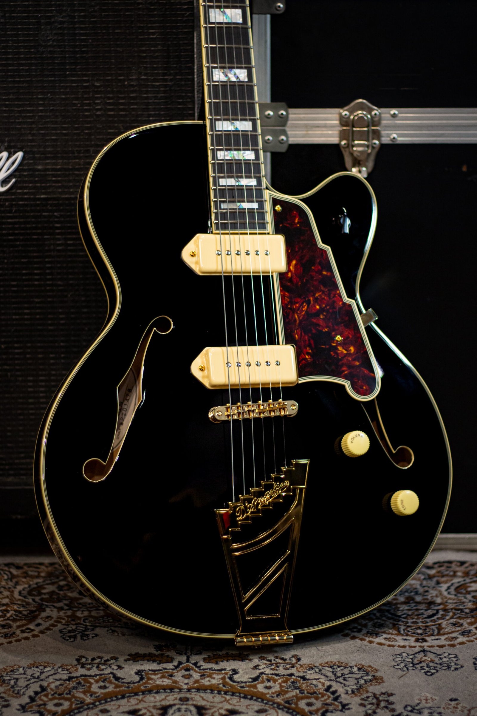 GUITARRA D'ANGELICO - Excel 59 Hollowbody - Solid Black - Imagem 2