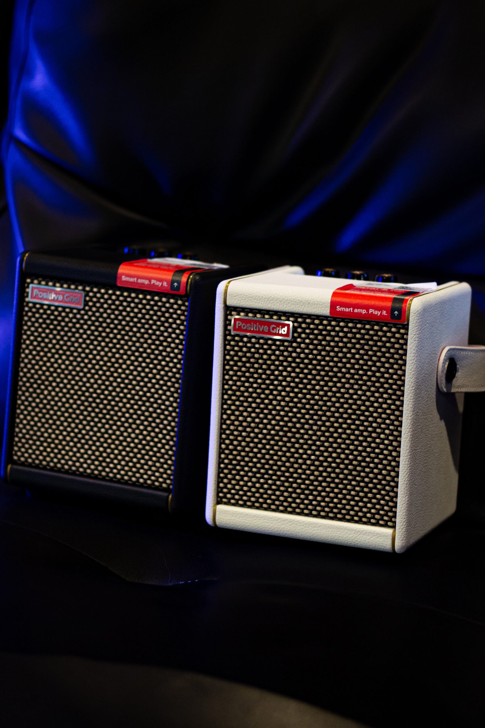 AMPLIFICADOR POSITIVE GRID - SPARK MINI 10 WATT BLUETOOTH - Imagem 3