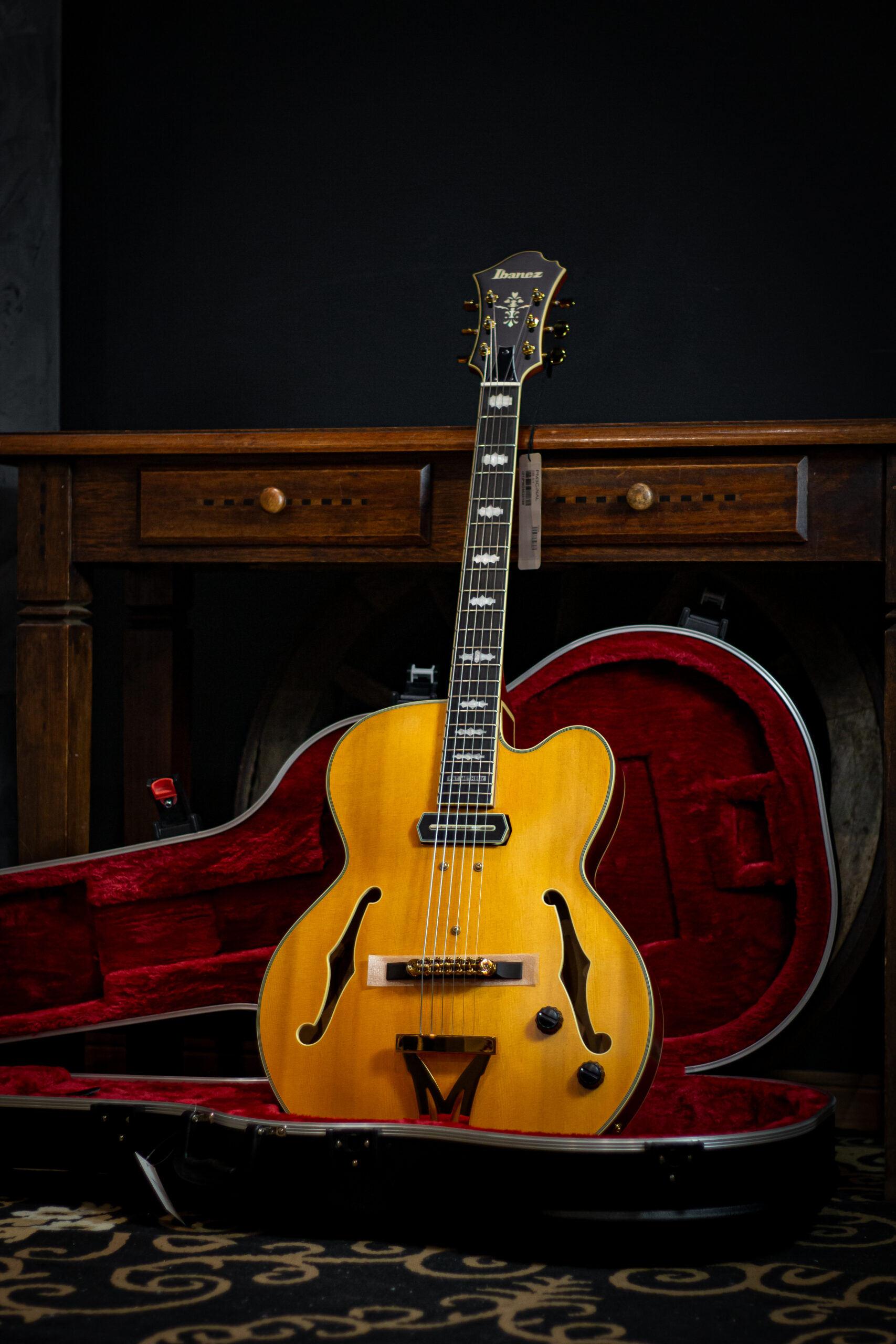 GUITARRA IBANEZ - SEMI METHENY PM3C-NAL - Imagem 2