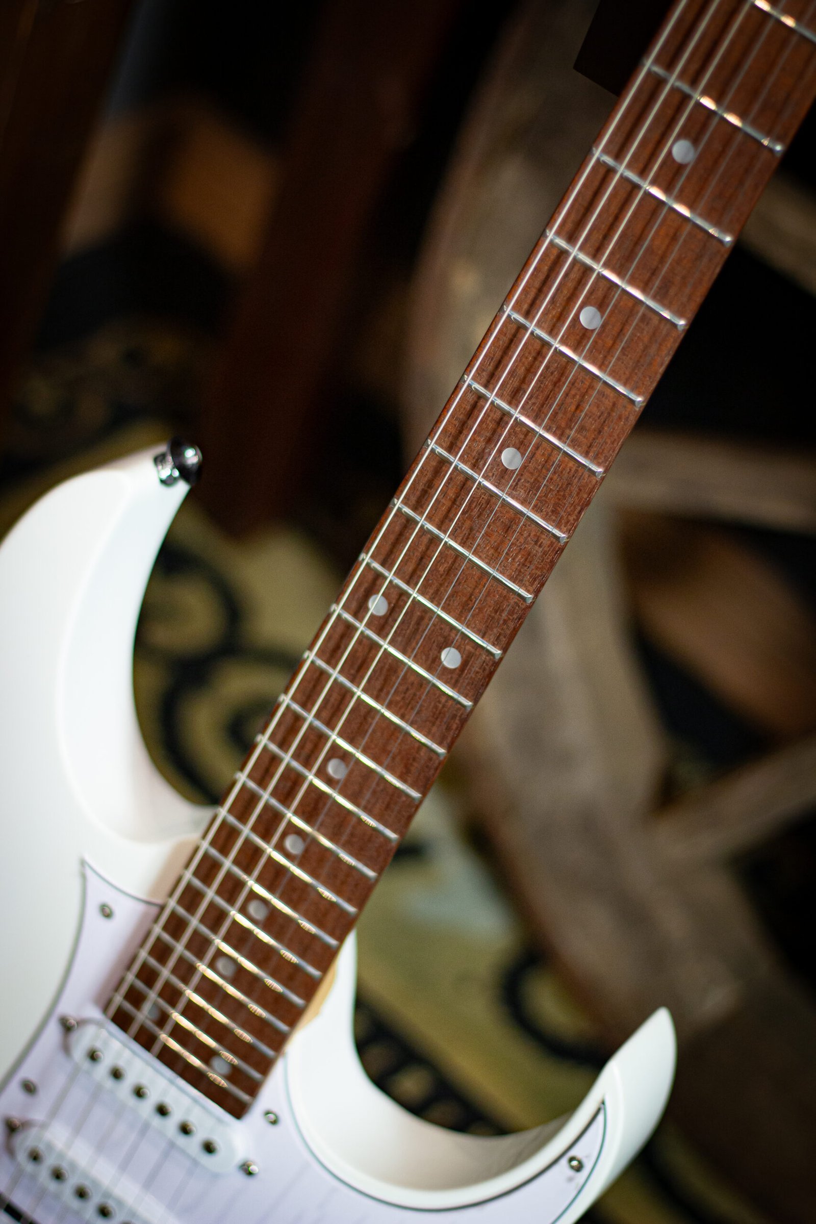 GUITARRA IBANEZ - RG GRG140-WH - Imagem 4
