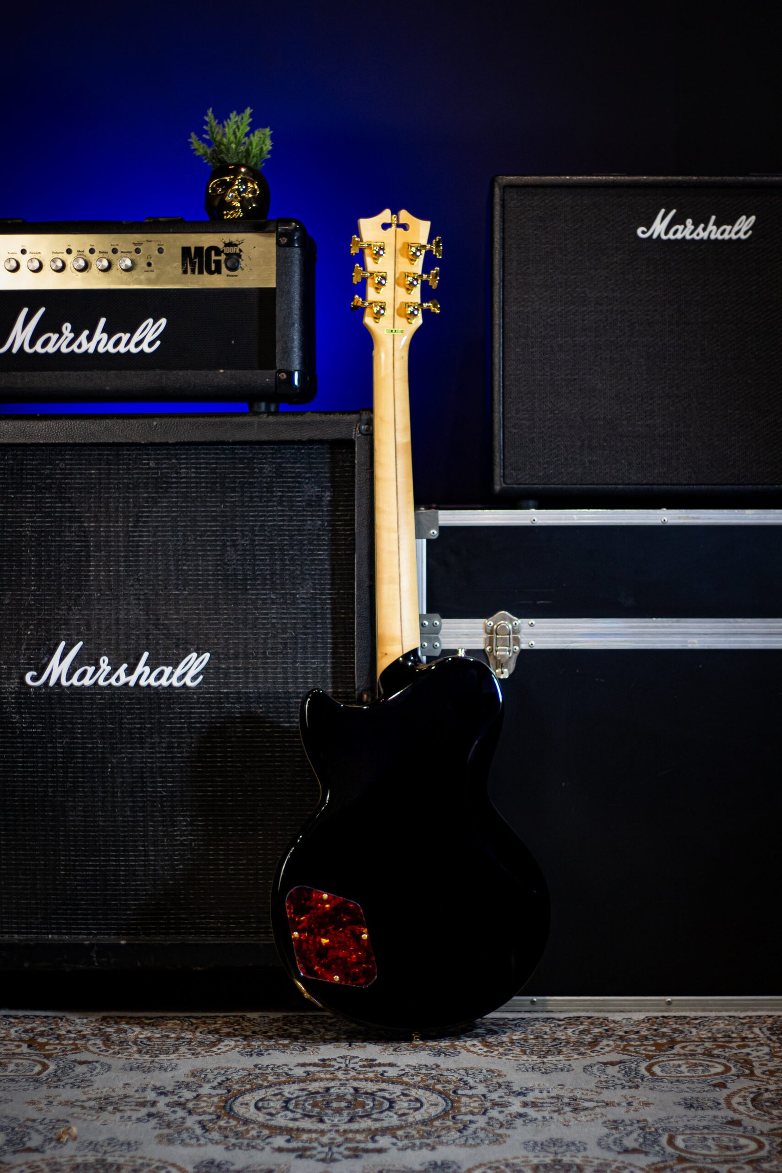 GUITARRA D'ANGELICO - Deluxe Atlantic - Solid Black - Imagem 8