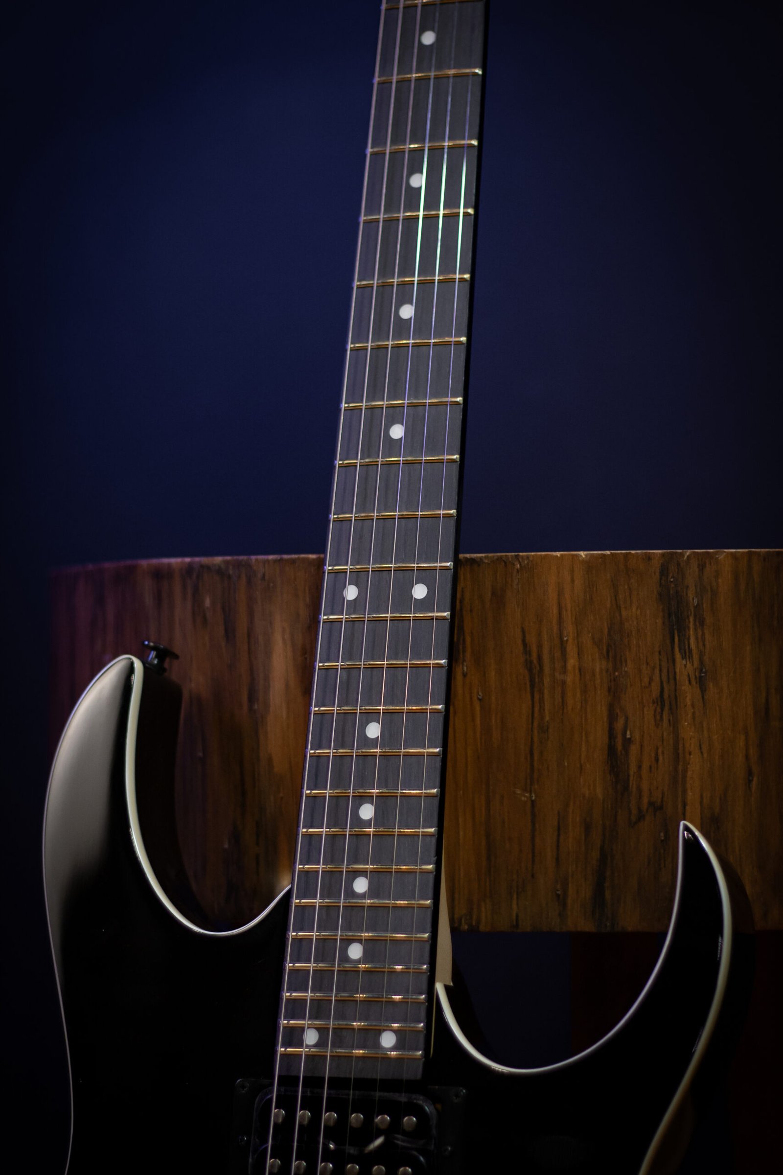 GUITARRA IBANEZ - RG GIO GRG120QASP-BKG - Imagem 4