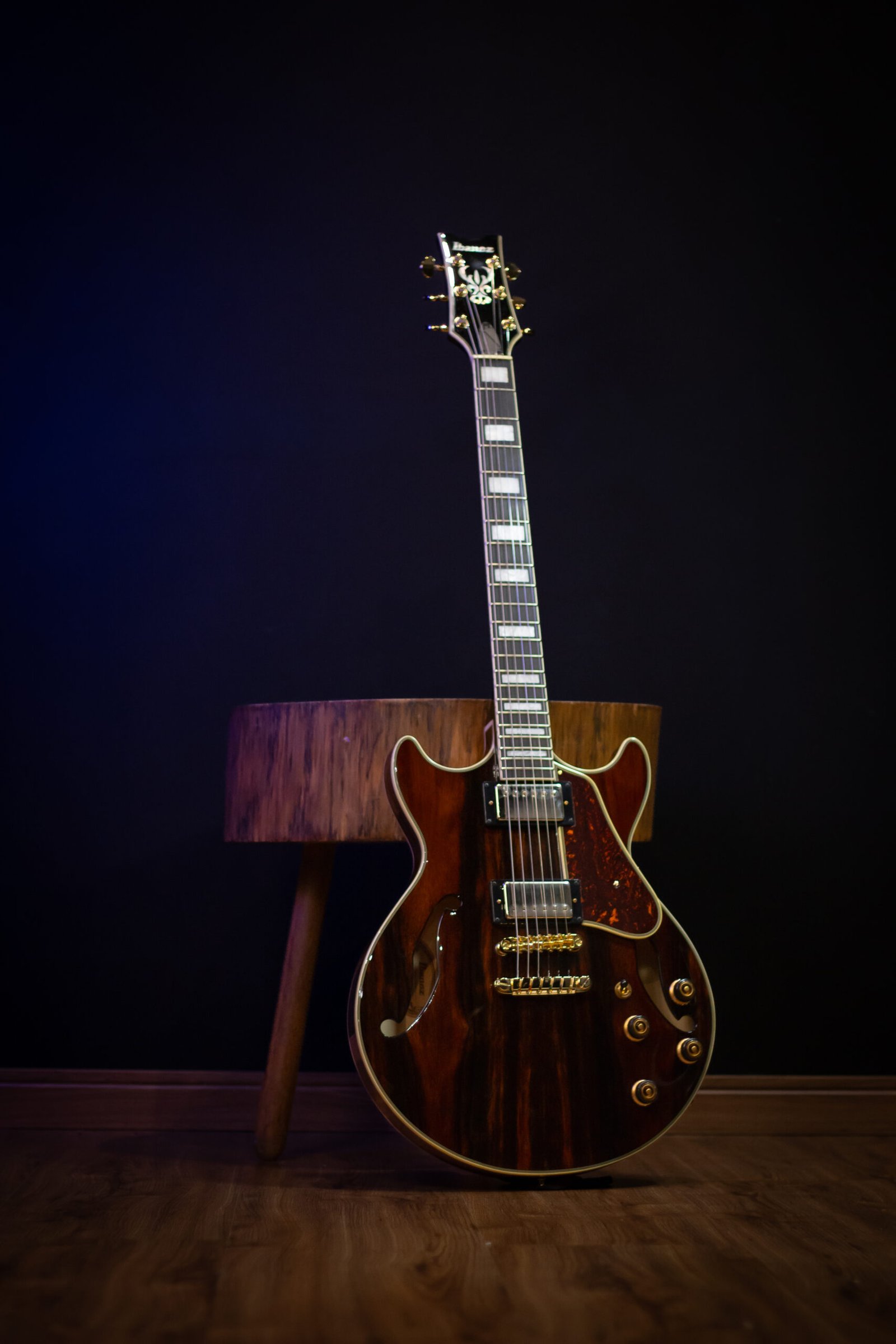 GUITARRA IBANEZ - SEMI AM AM93ME-NT - Imagem 2
