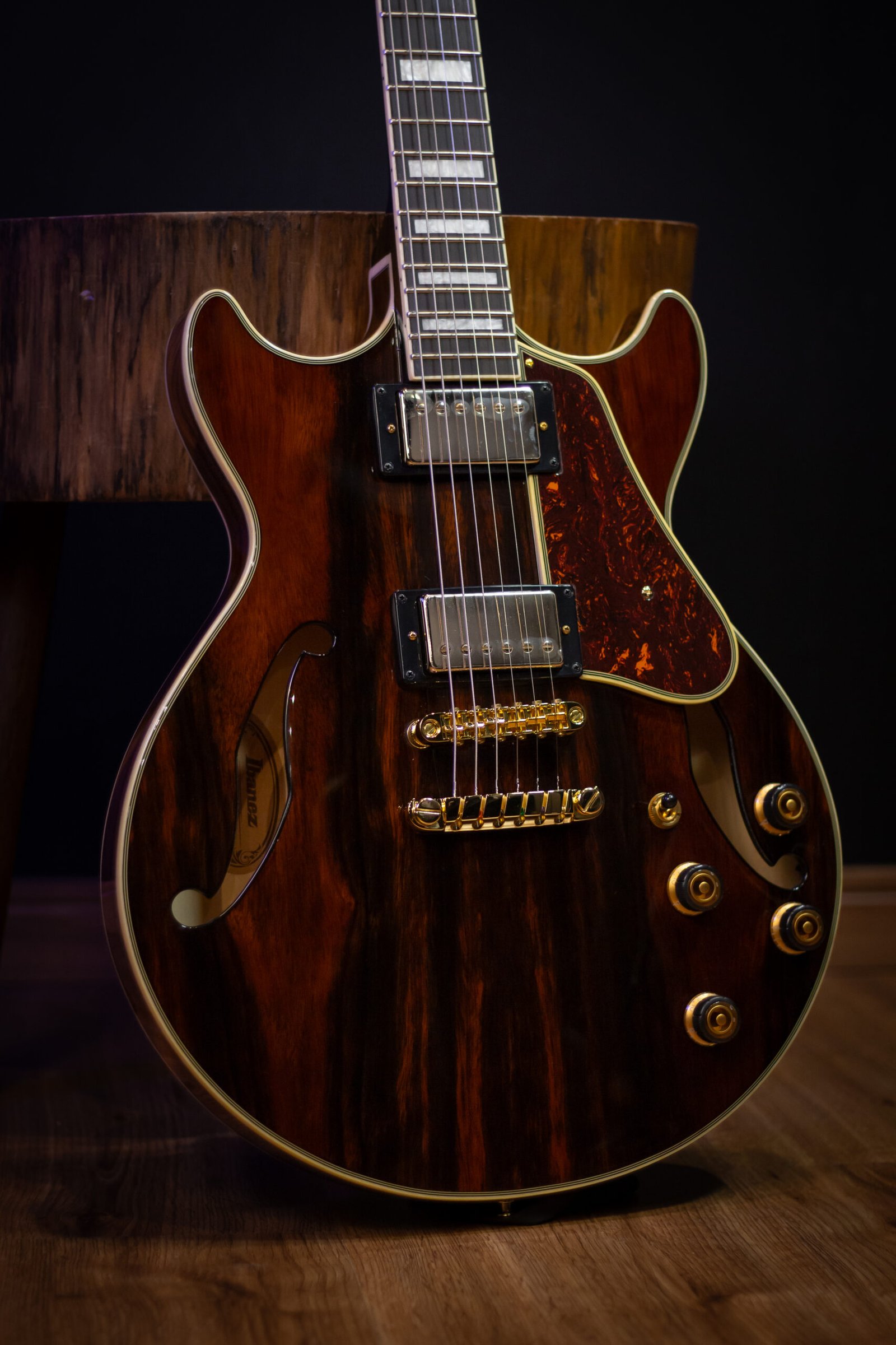 GUITARRA IBANEZ - SEMI AM AM93ME-NT - Imagem 3