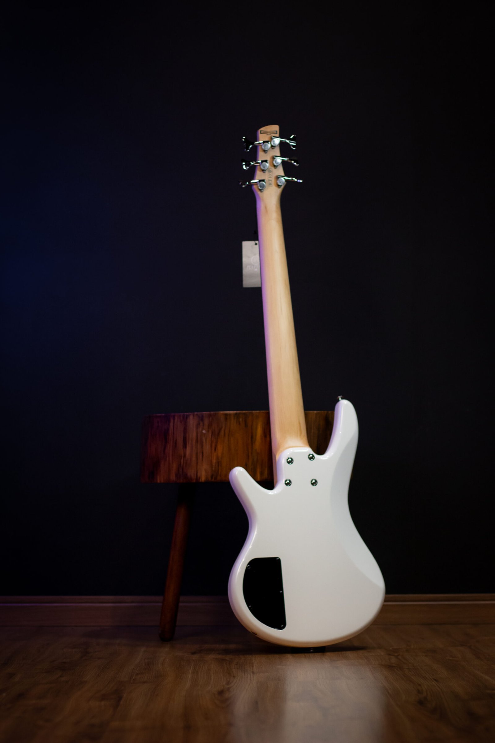BAIXO IBANEZ - 6 CORDAS SR GSR186-PW - Imagem 8
