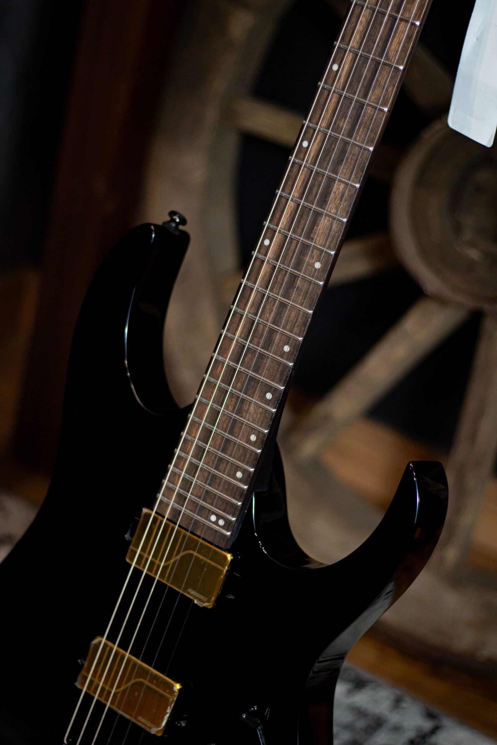 GUITARRA IBANEZ - RG RGR52ET-BK - Imagem 4