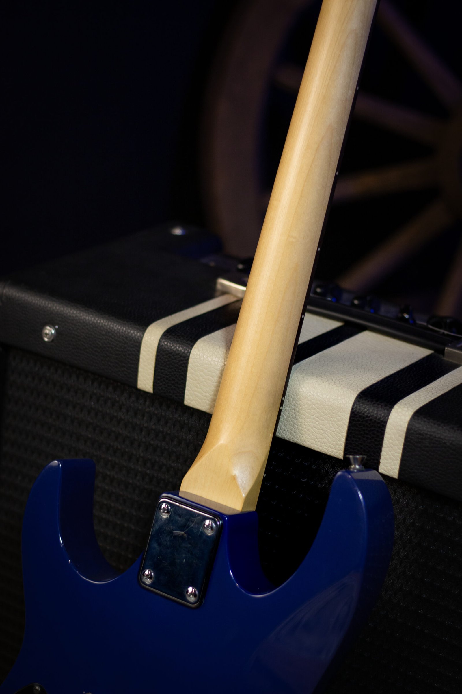 GUITARRA IBANEZ - RG GRX70 BLB - Imagem 8