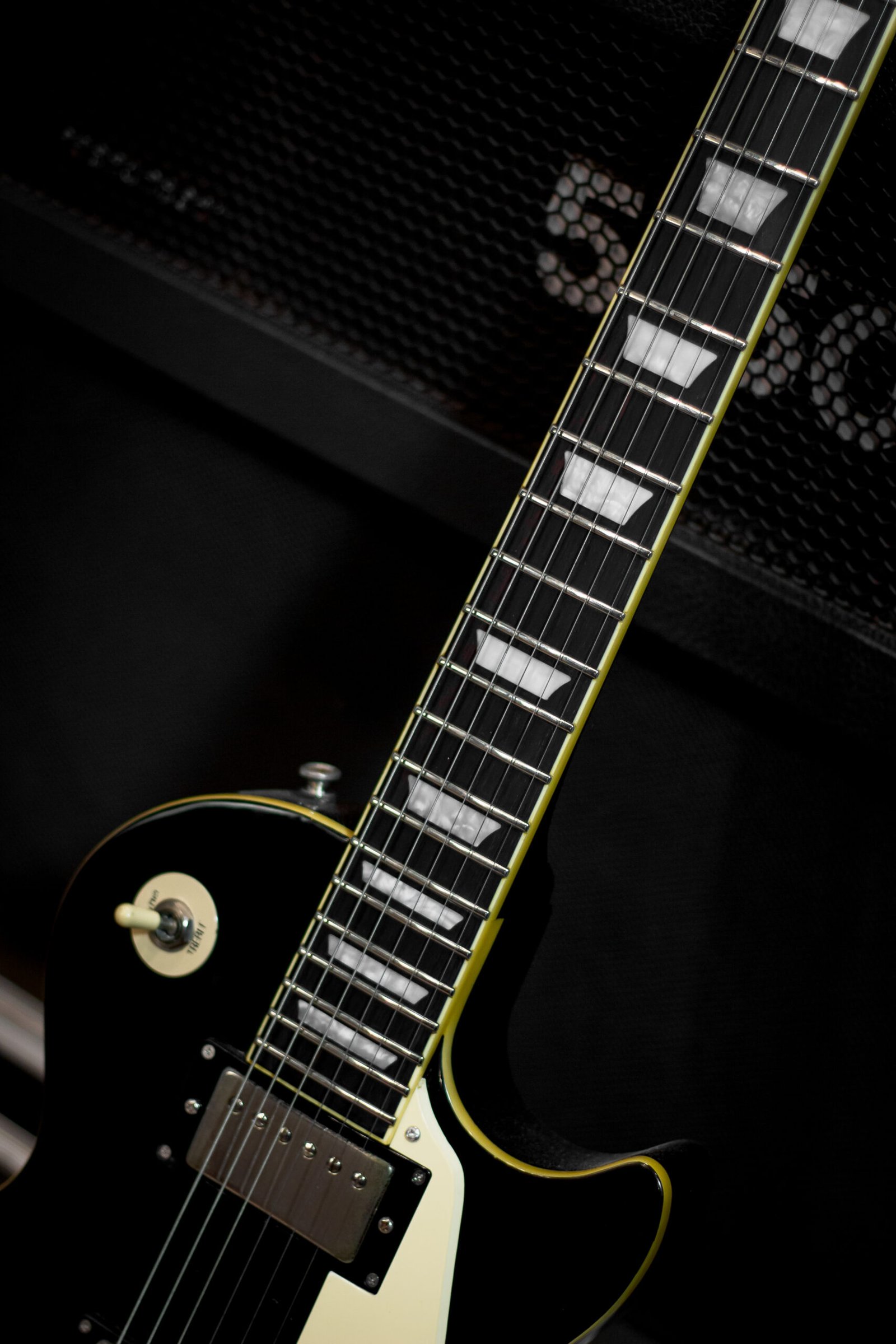 GUITARRA EPIPHONE - LES PAUL STD BK UPGRADES - Imagem 4