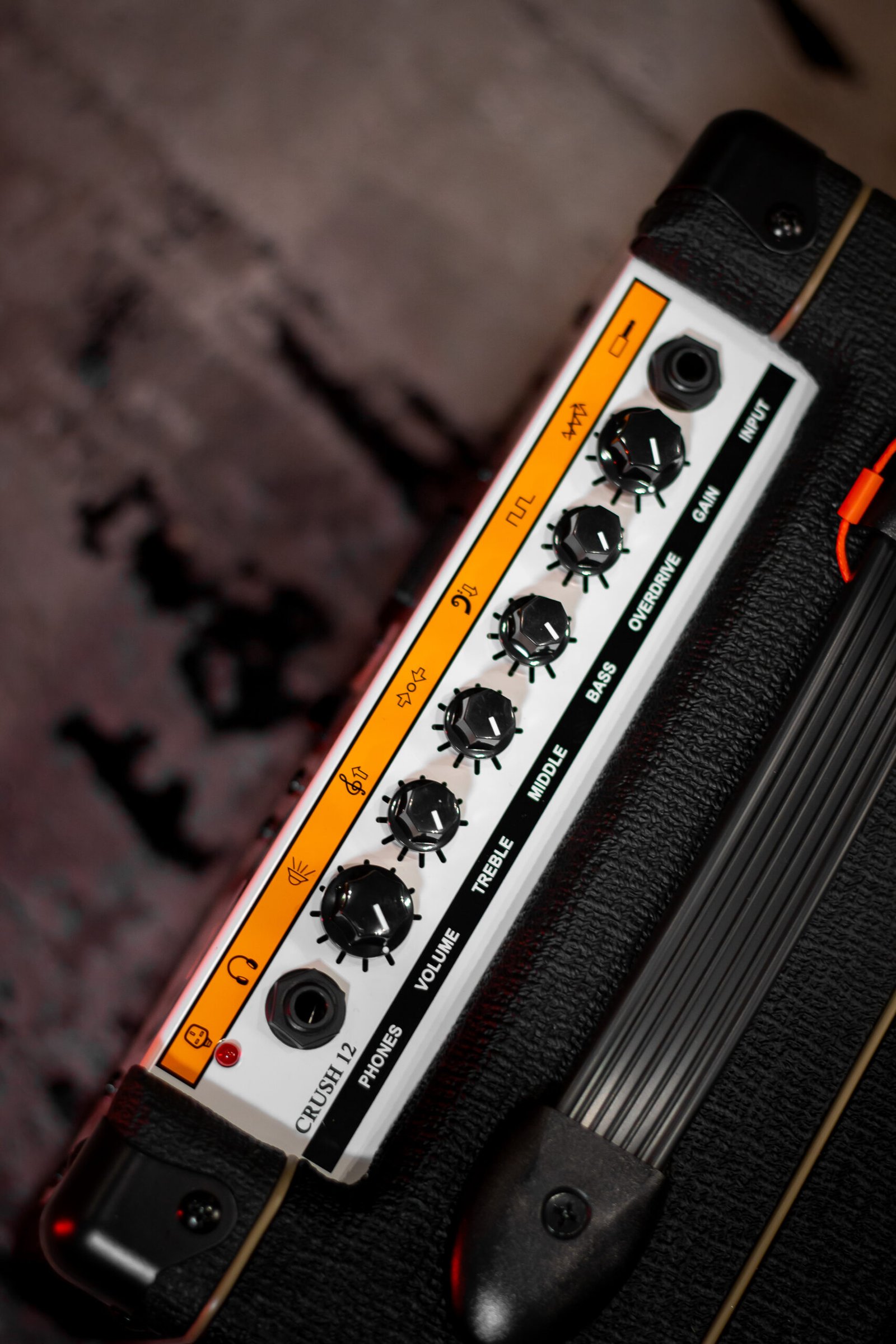 AMPLIFICADOR ORANGE - CRUSH 12 BK PRETO POTENCIA 12 W - Imagem 3
