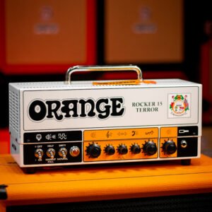 AMPLIFICADOR ORANGE - ROCKER 15 TERROR POTENCIA 15 W RMS