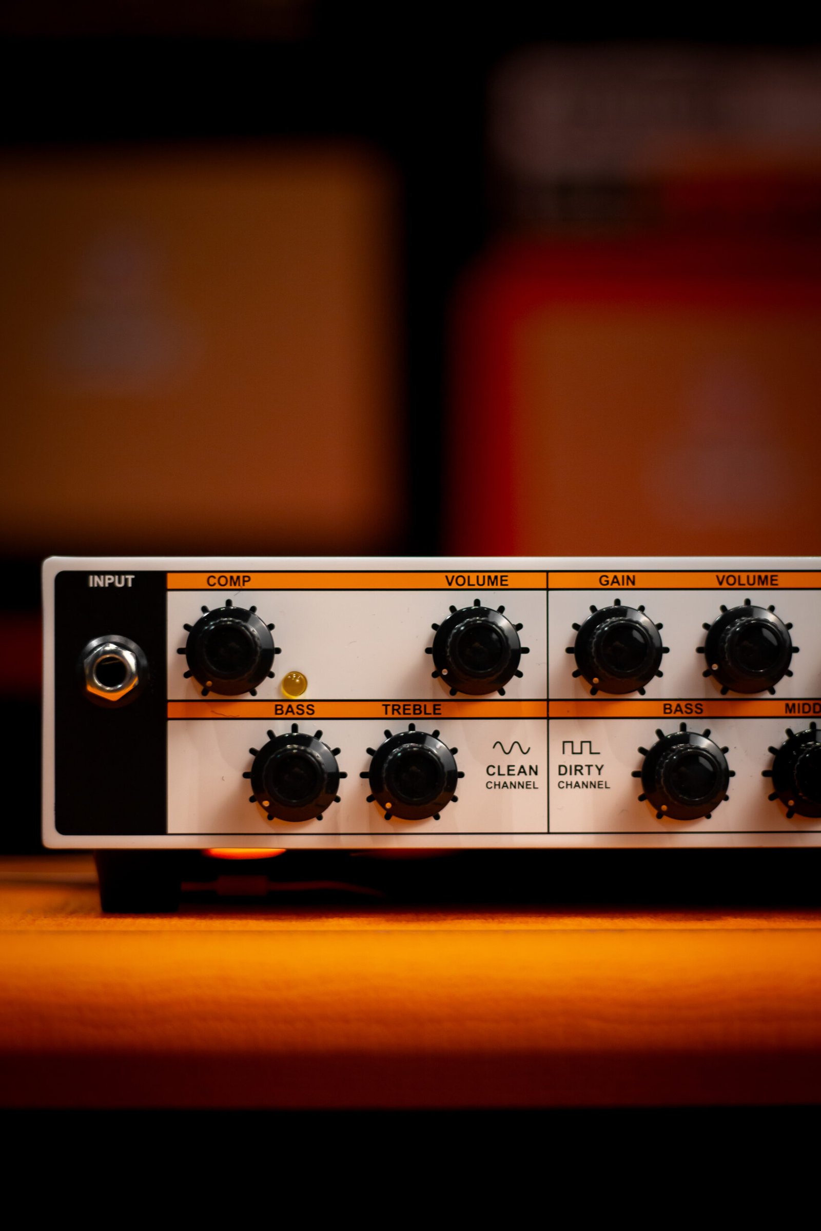 AMPLIFICADOR ORANGE - TOUR BABY 100 POTENCIA 100 W RMS - Imagem 3