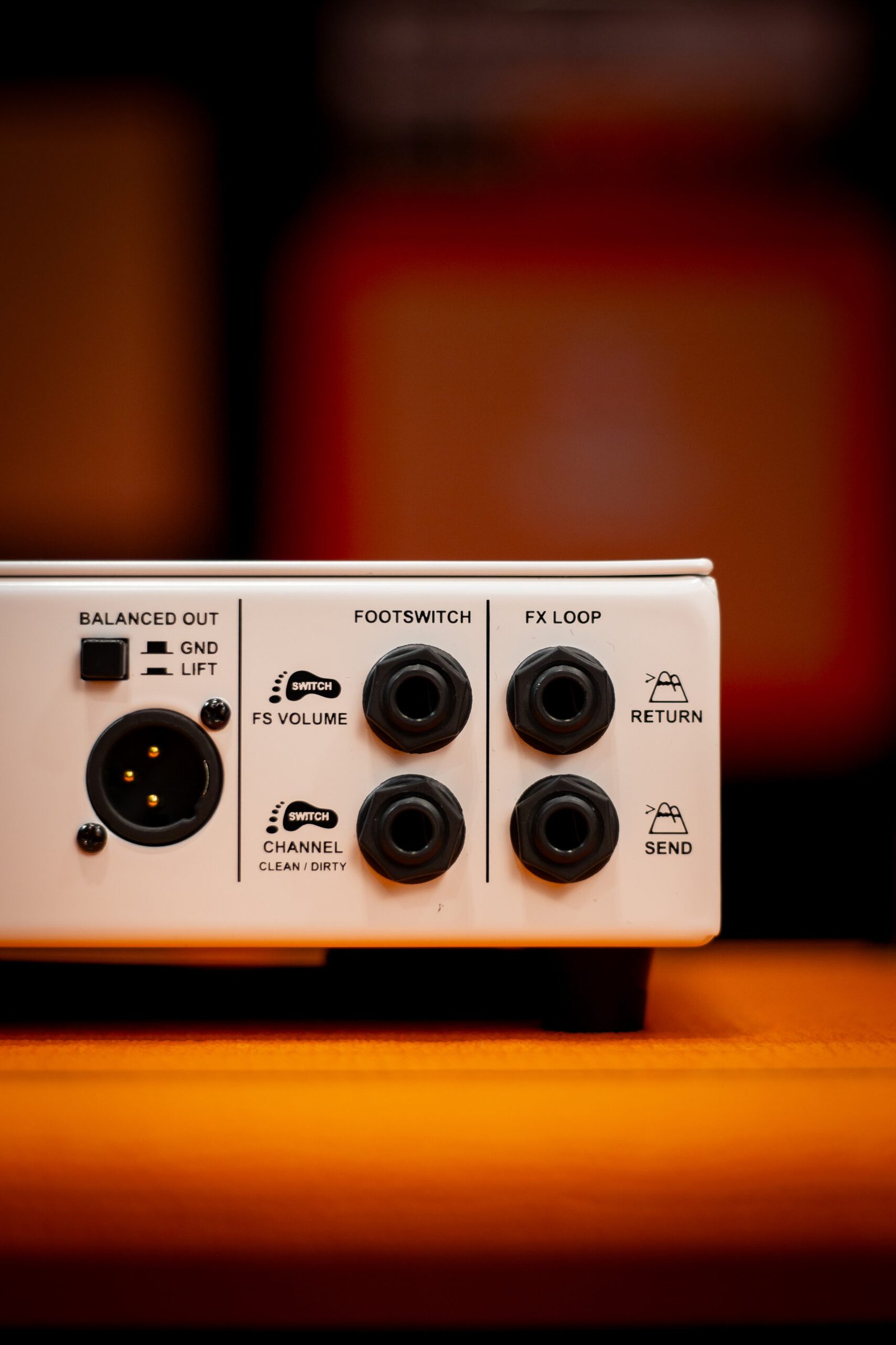 AMPLIFICADOR ORANGE - TOUR BABY 100 POTENCIA 100 W RMS - Imagem 7
