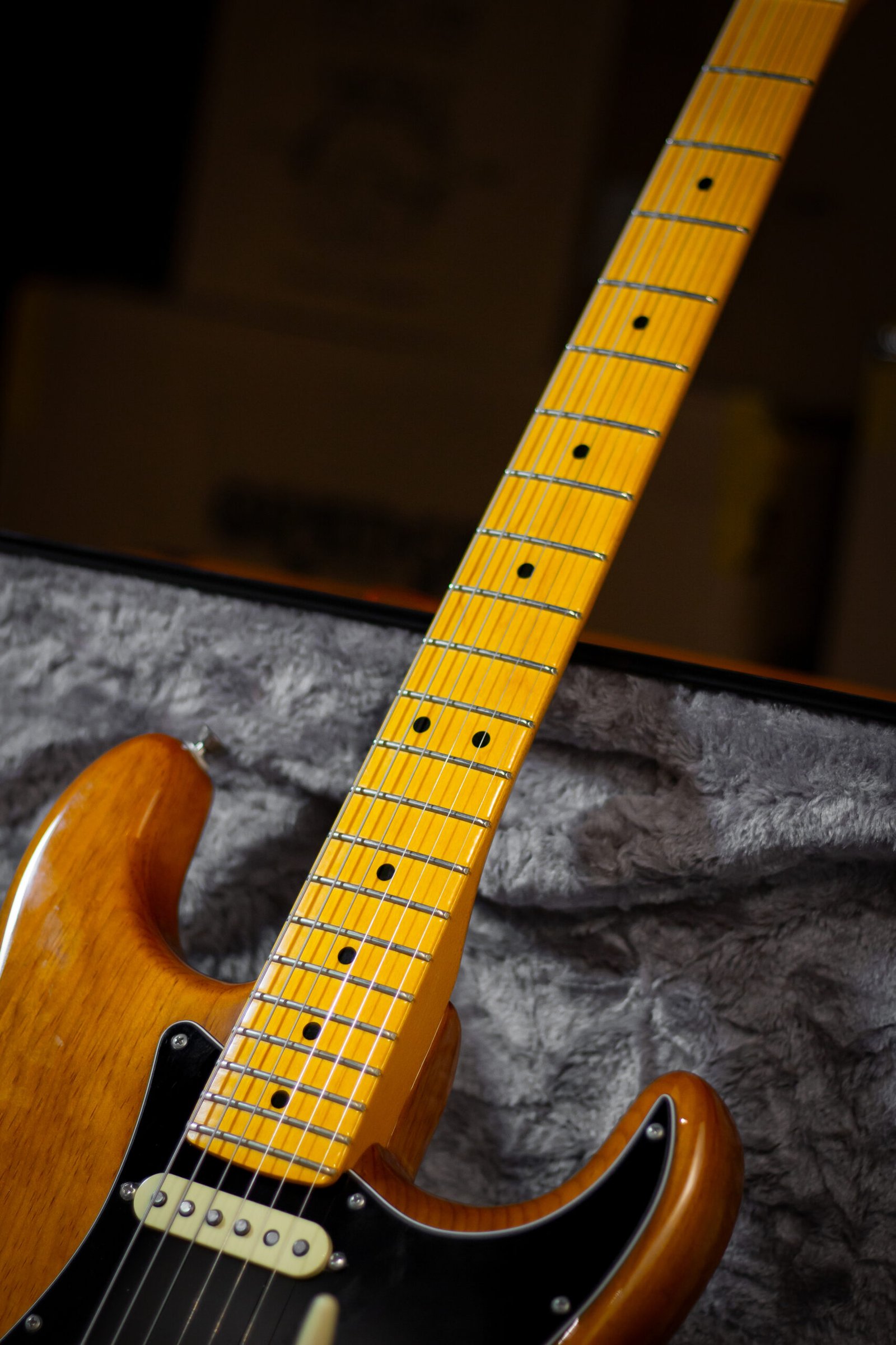 GUITARRA FENDER - AMERICAN PROFESSIONAL II STRATOCASTER NT - Imagem 4