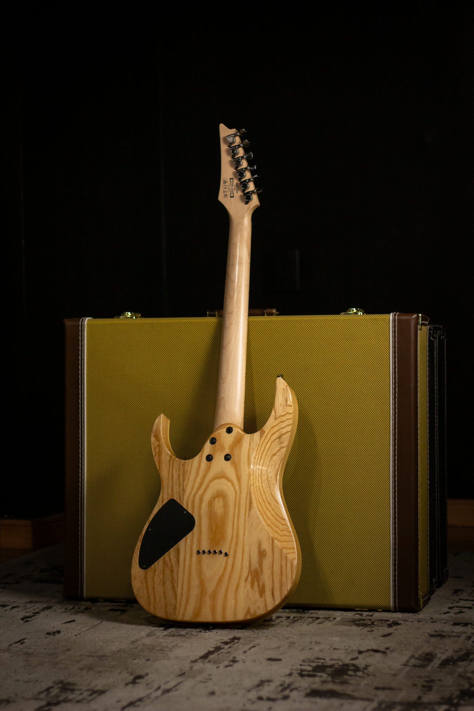 GUITARRA IBANEZ - RG421 AMH - Imagem 7