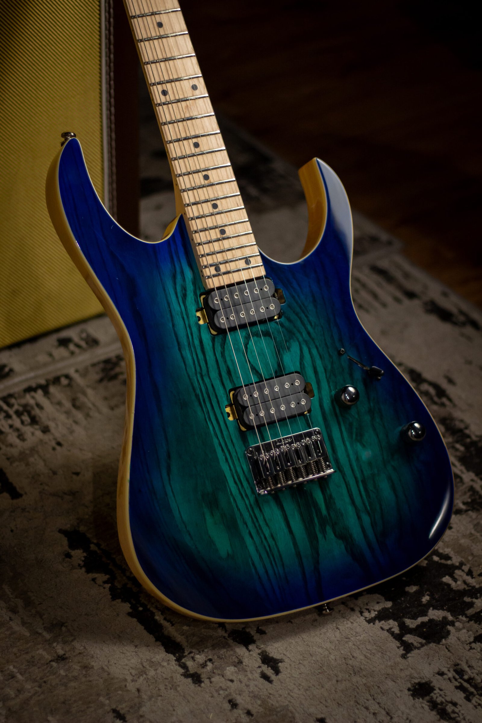 GUITARRA IBANEZ - RG421 AMH - Imagem 2