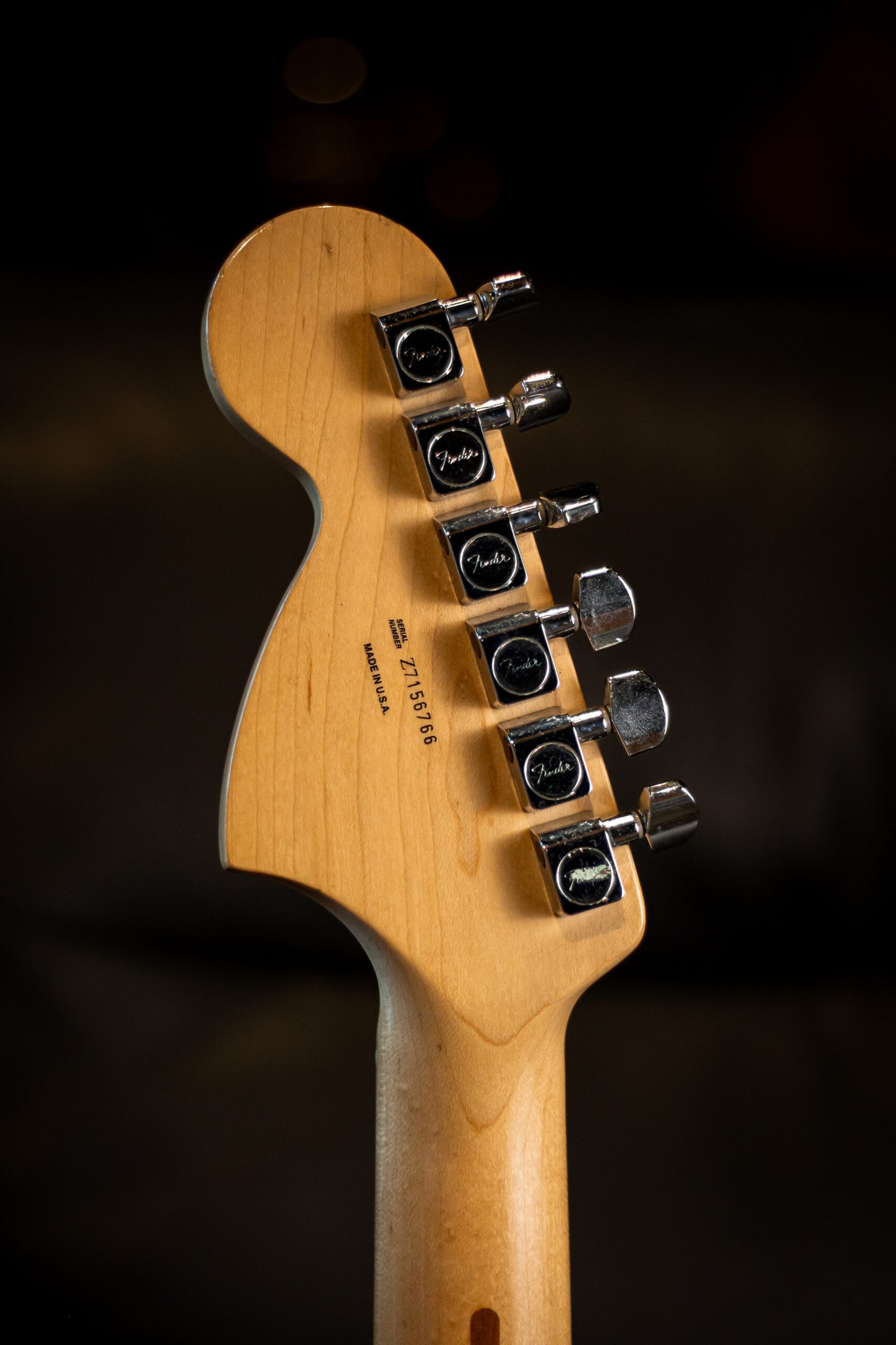 GUITARRA FENDER - Highway One Stratocaster USA - Imagem 6
