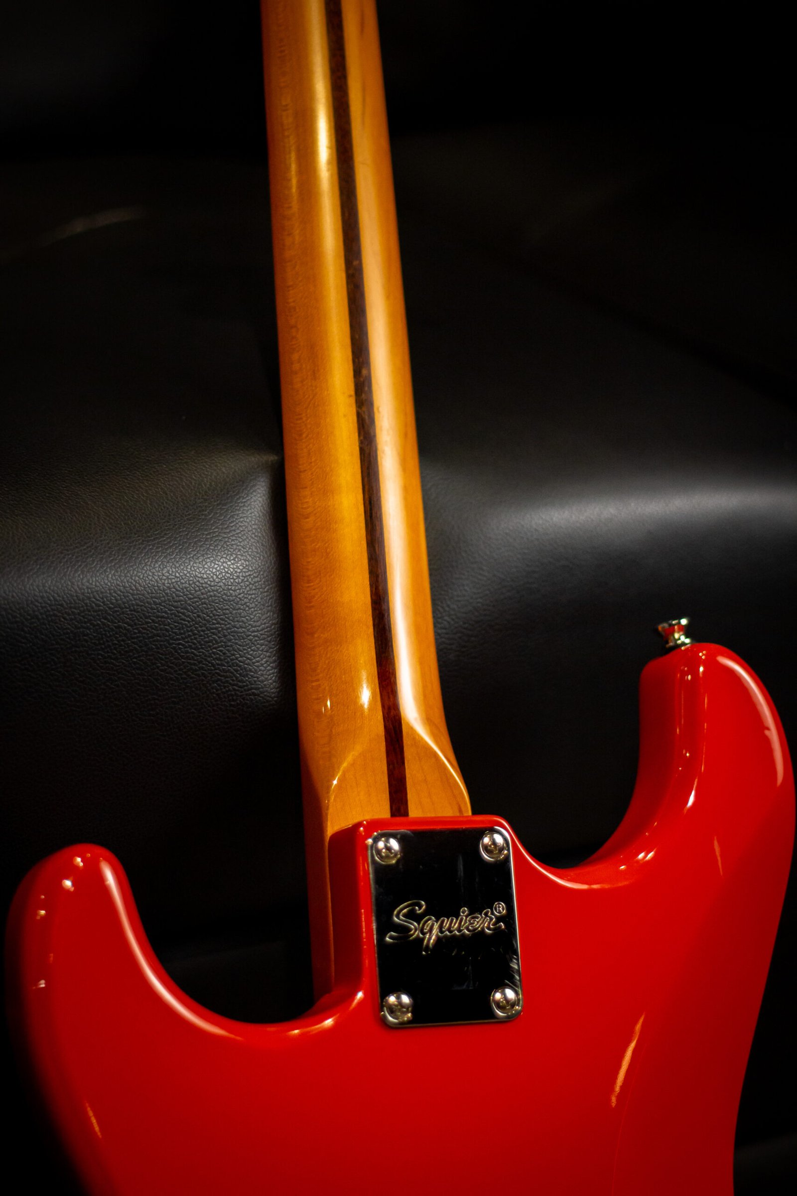 GUITARRA SQUIER - Classic Vibe Stratocaster 50s - Imagem 6