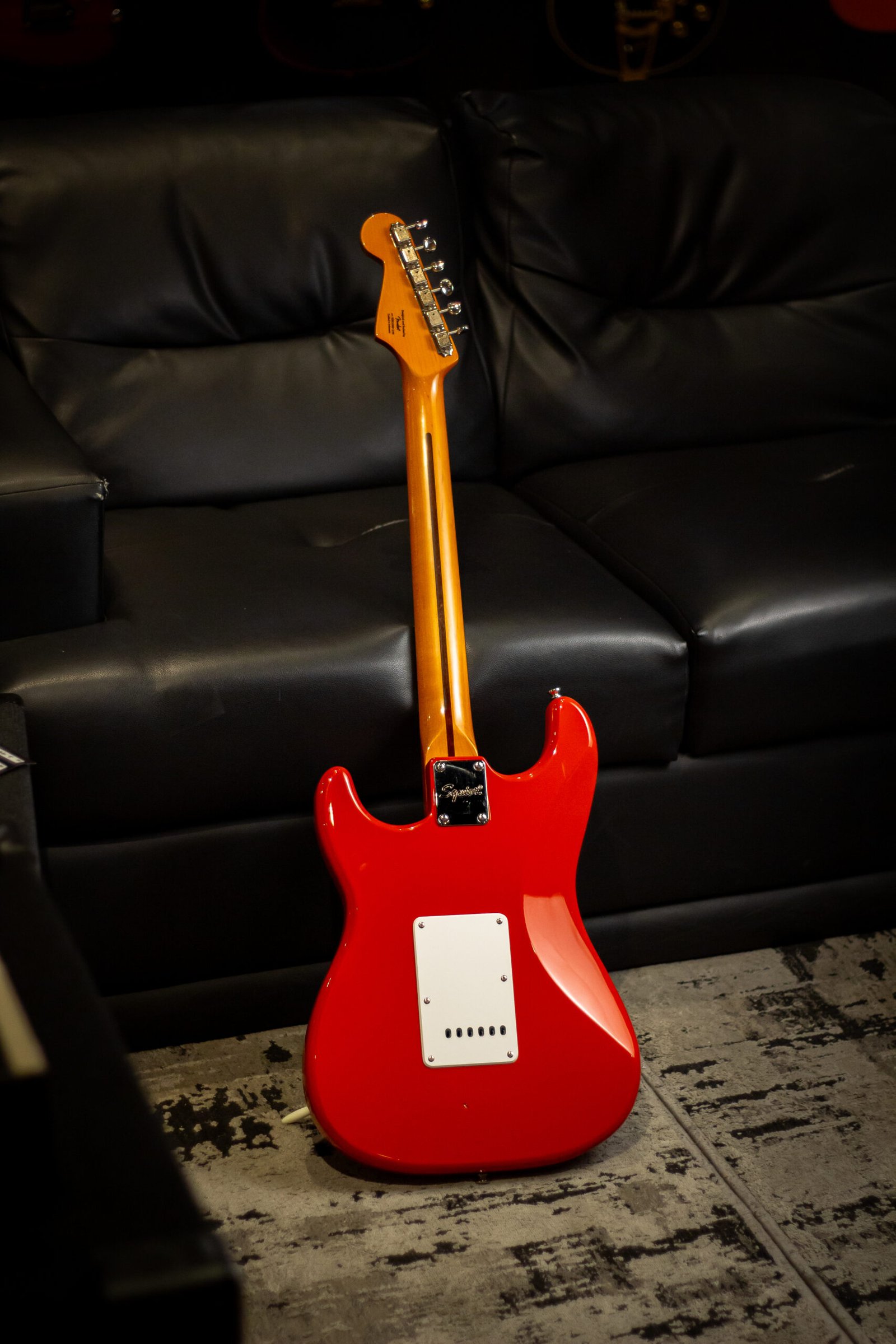 GUITARRA SQUIER - Classic Vibe Stratocaster 50s - Imagem 5