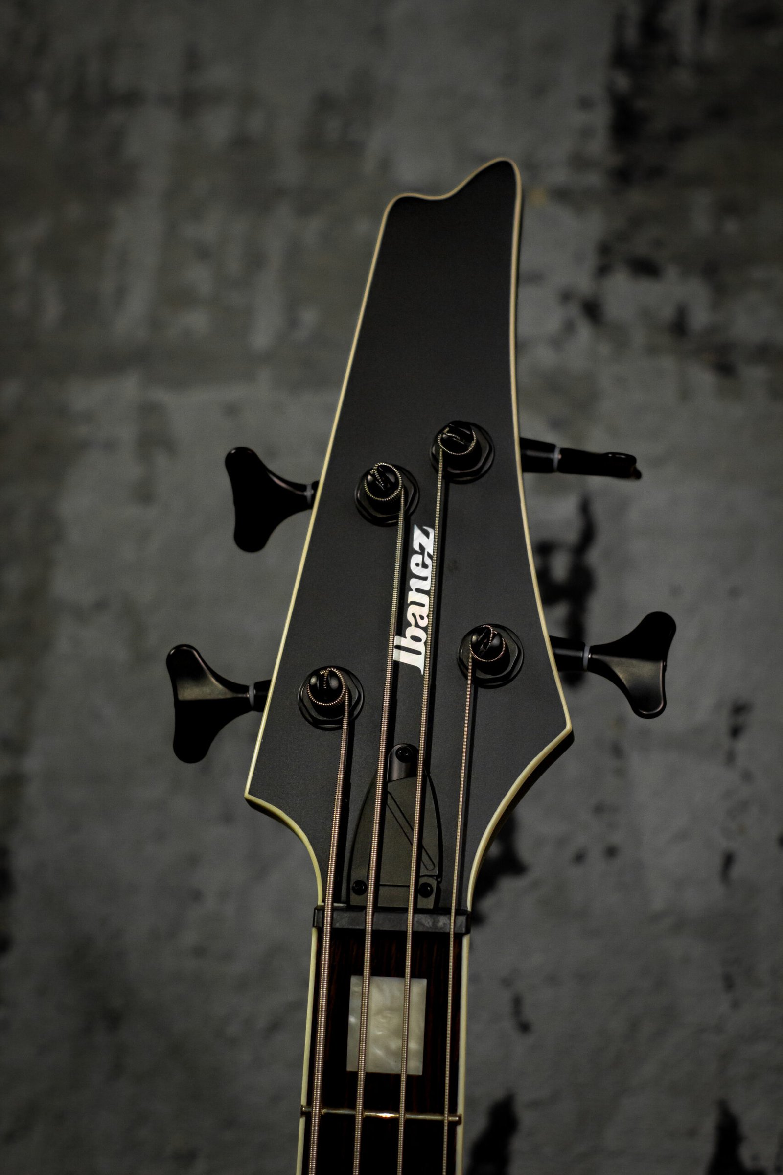CONTRABAIXO IBANEZ - Iceman ICB720FM-CBS - Imagem 4